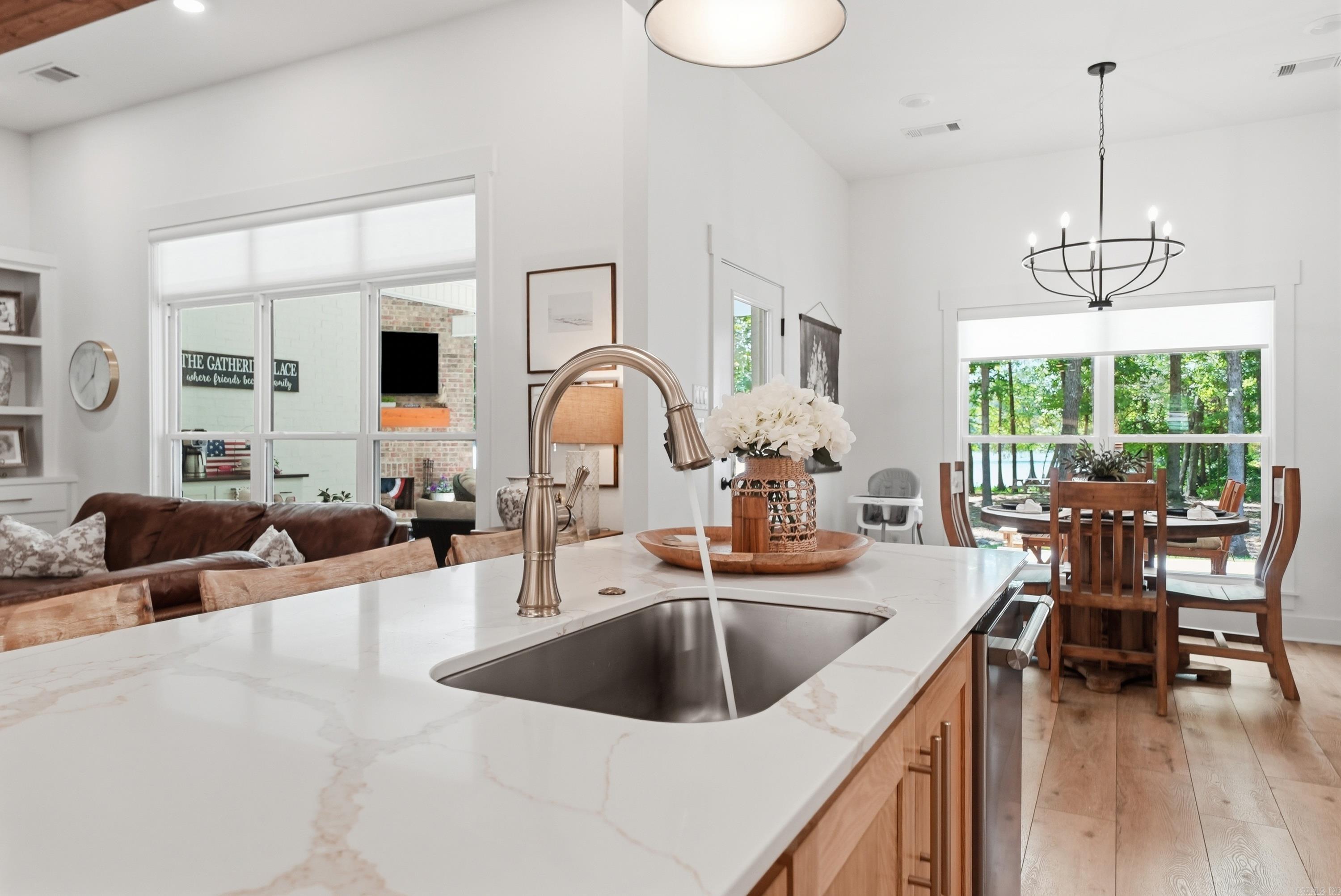 11 E Lucille  Perryville, AR