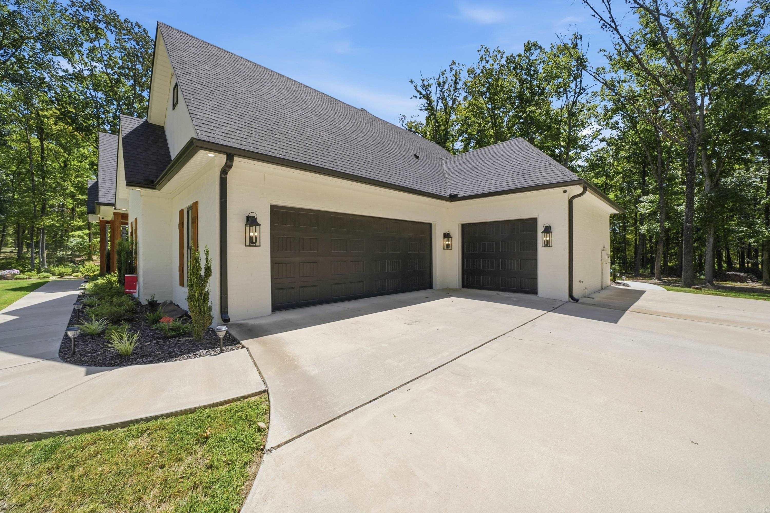 11 E Lucille  Perryville, AR