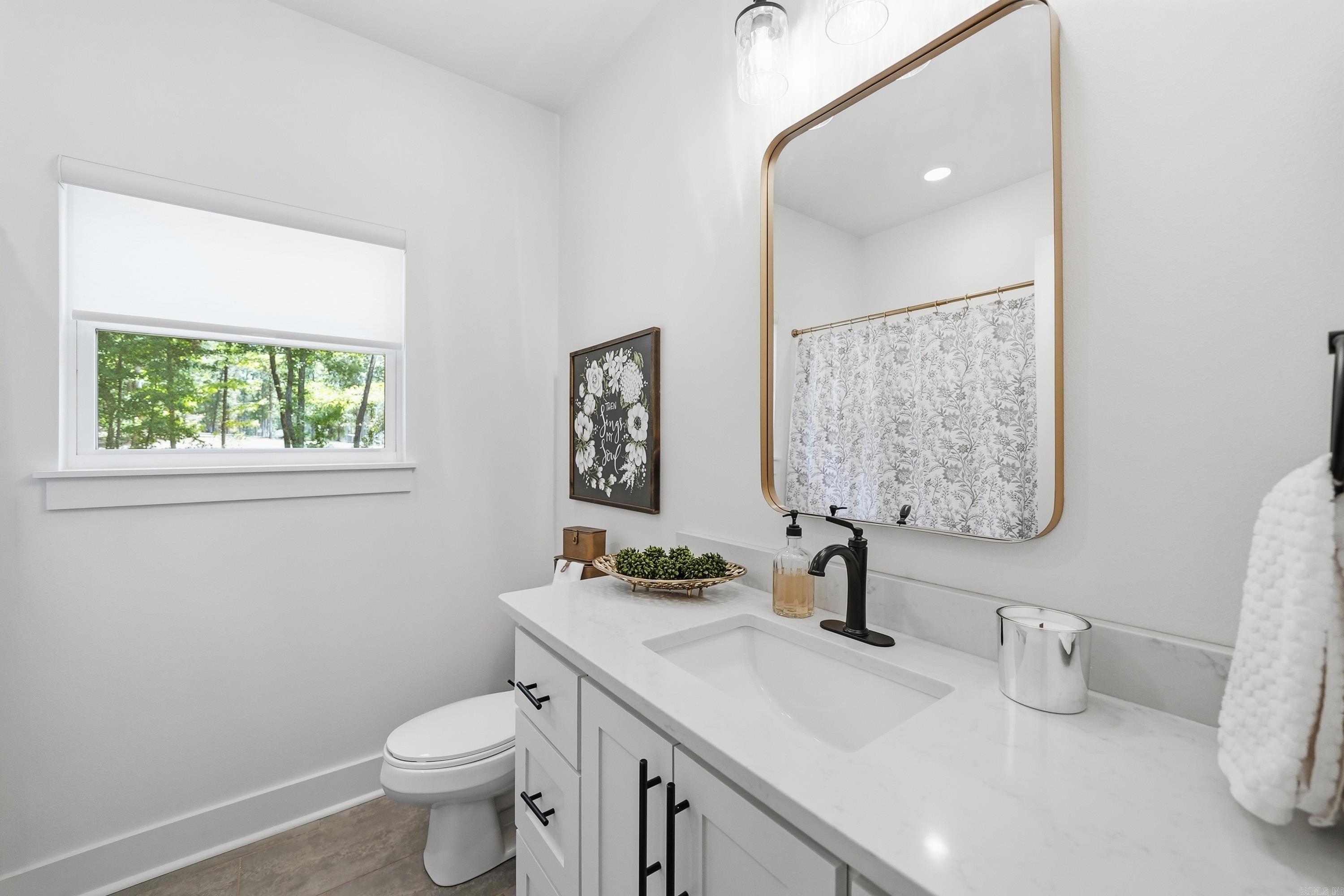 11 E Lucille  Perryville, AR