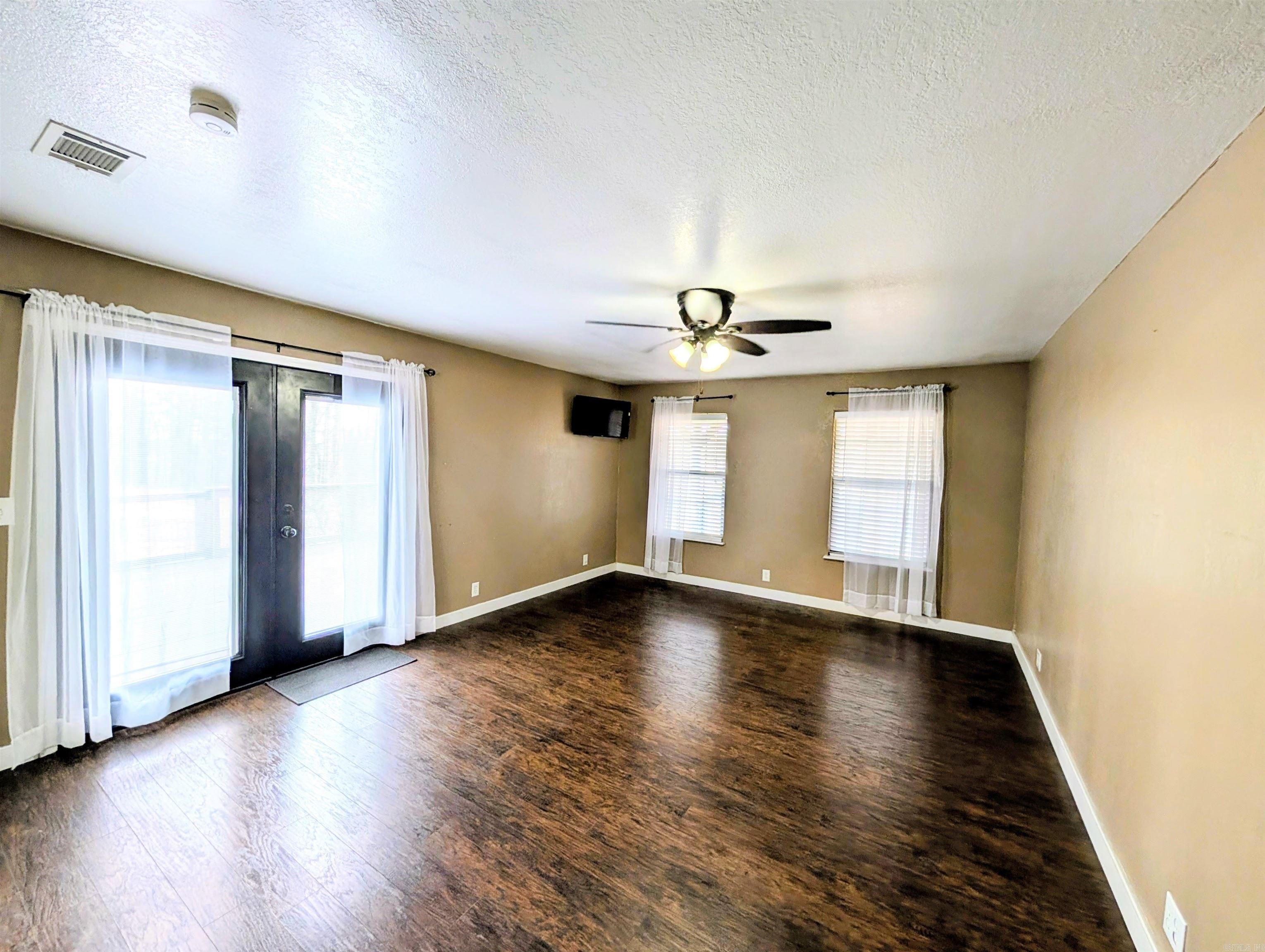 4001 Highway 71 S  Mena, AR