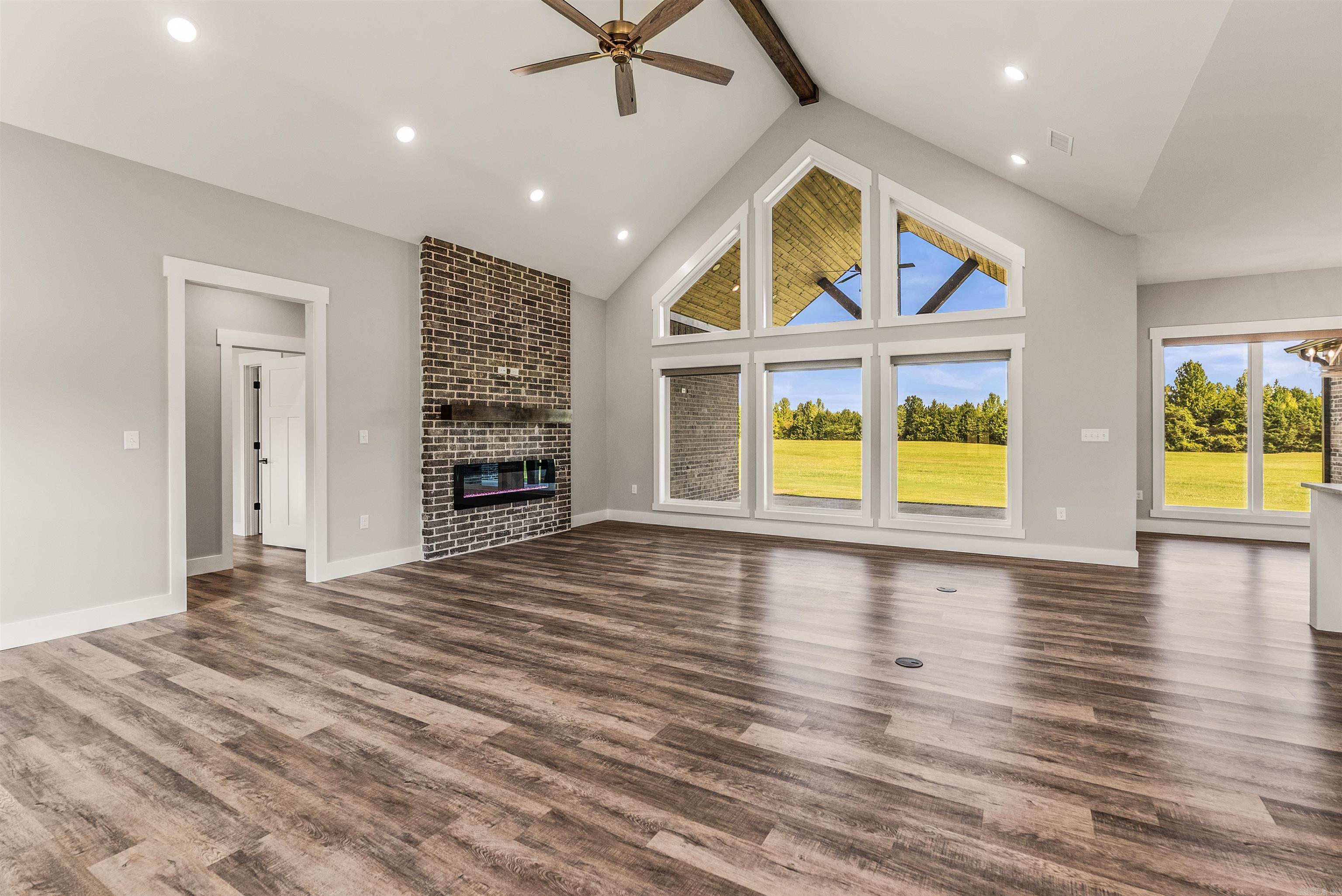 442 Shaw Bridge Road  Greenbrier, AR