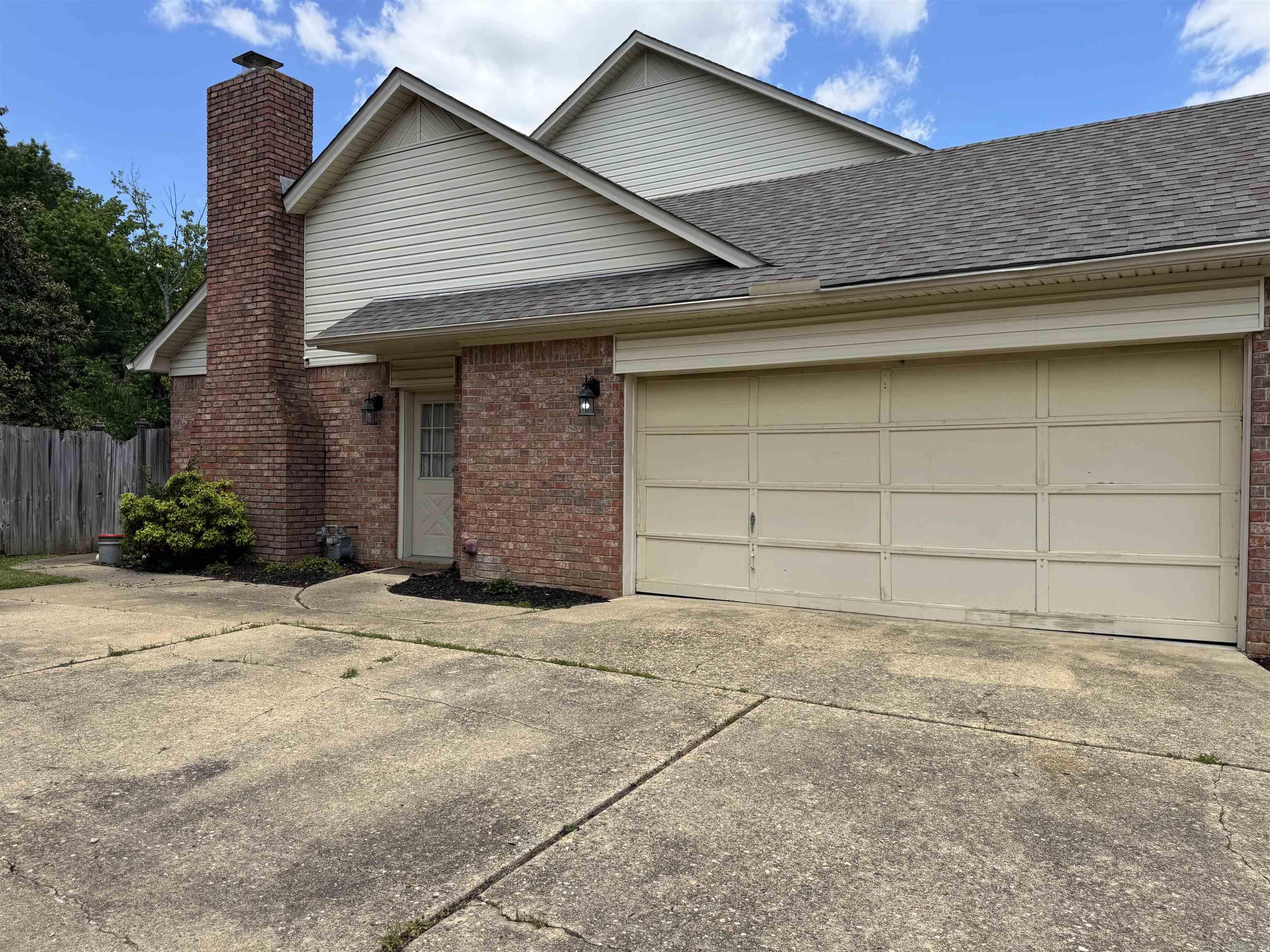 3800 Beaver  Benton, AR