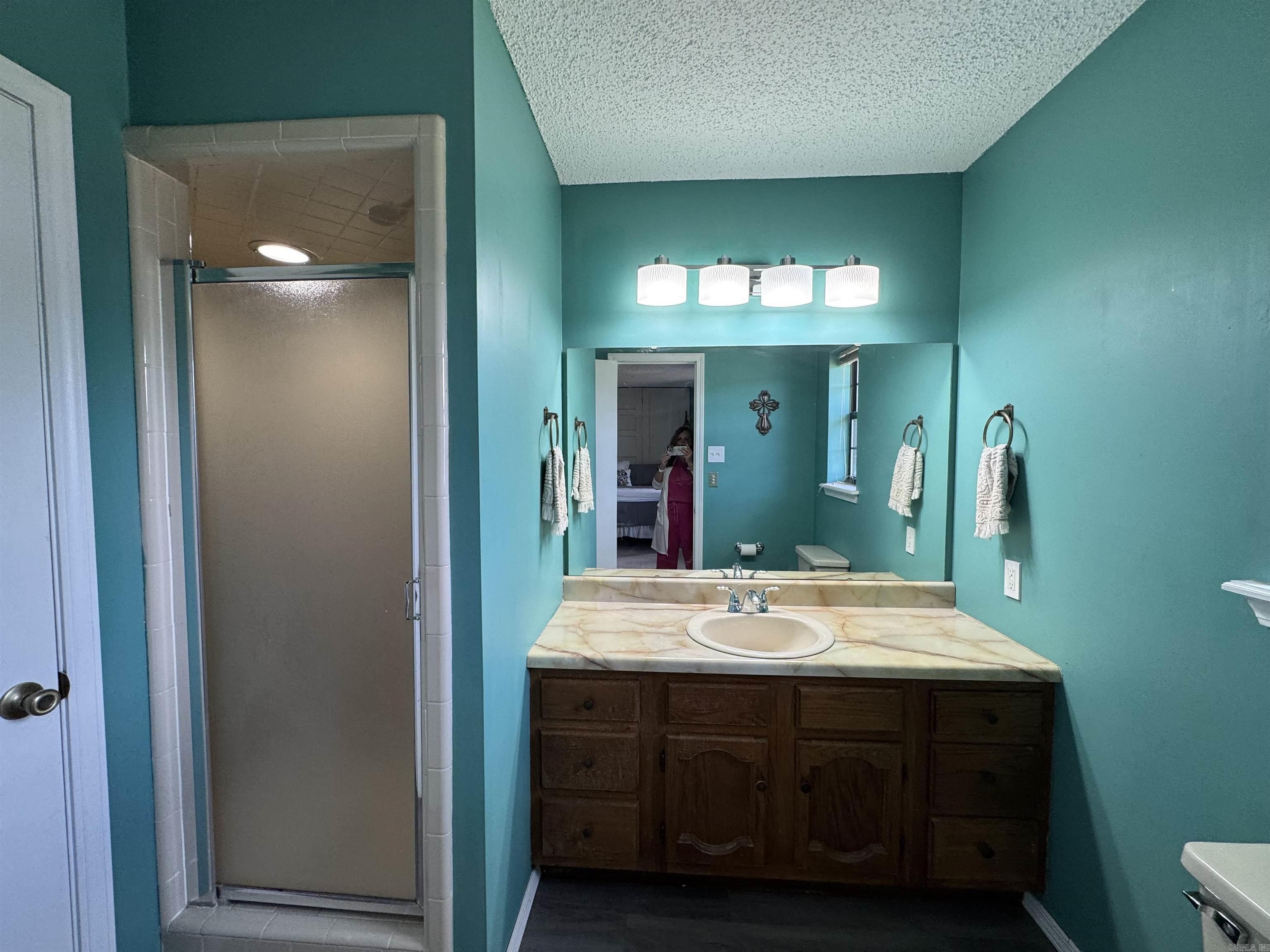 3800 Beaver  Benton, AR