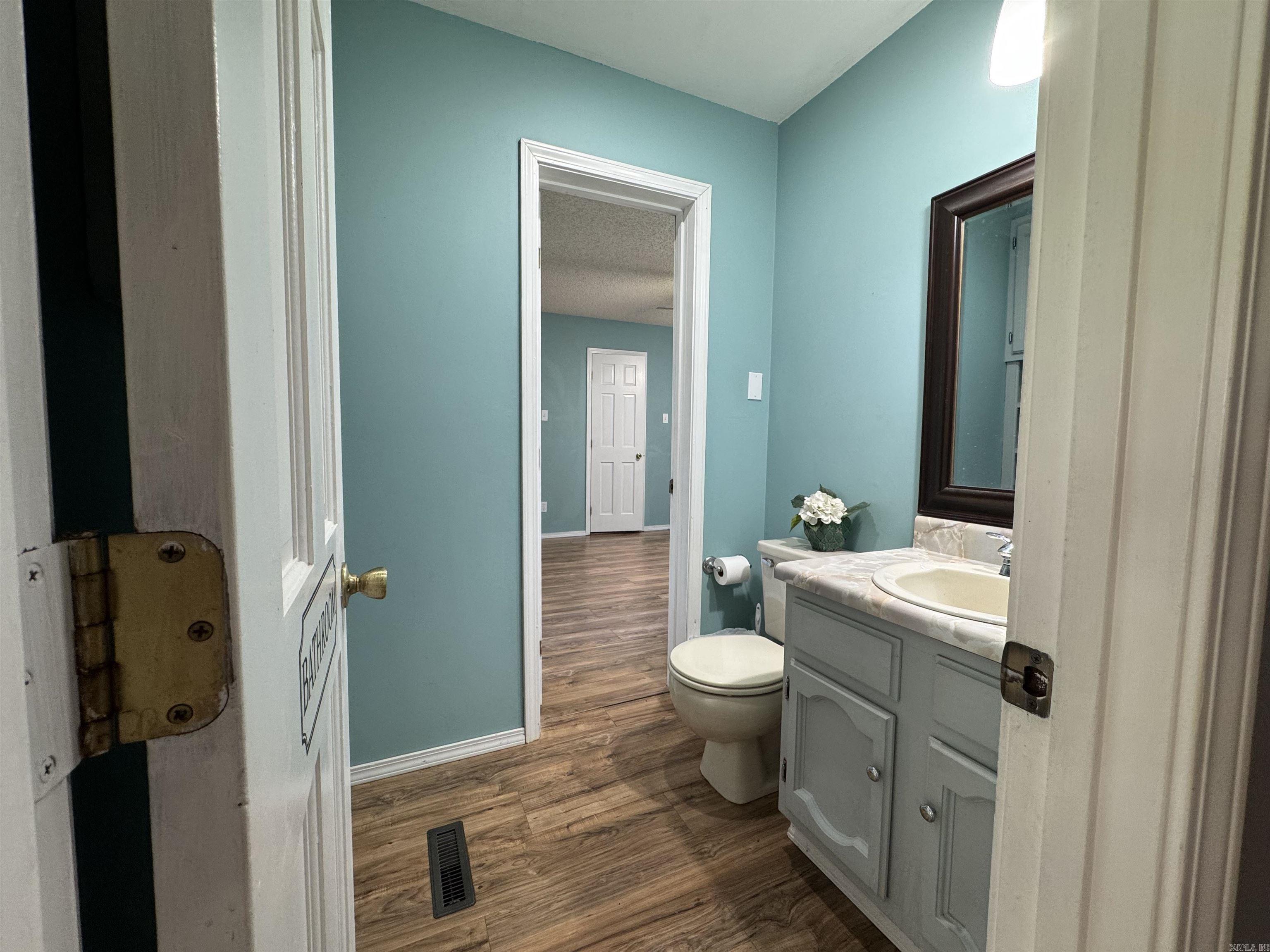 3800 Beaver  Benton, AR