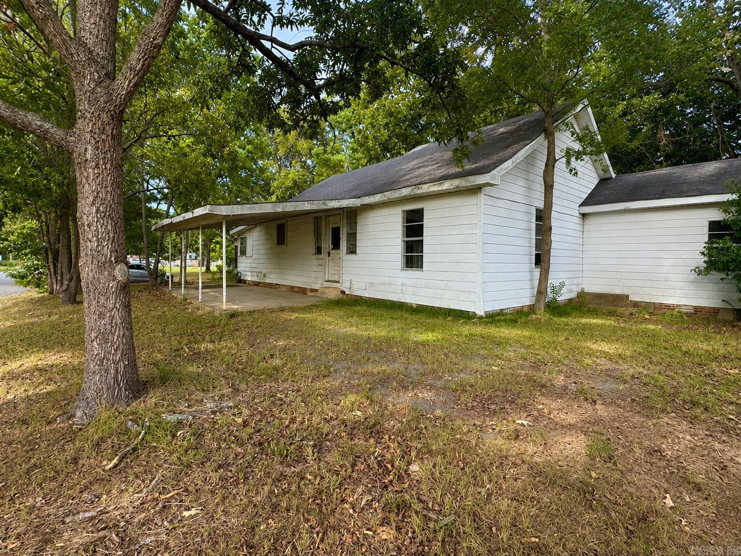 602 N Morgan  Hamburg, AR