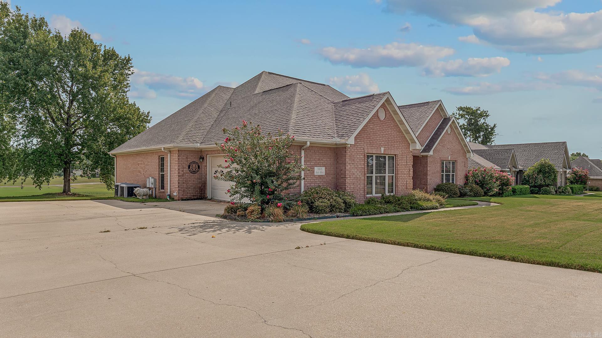 3805 BOLT BLVD  Jonesboro, AR