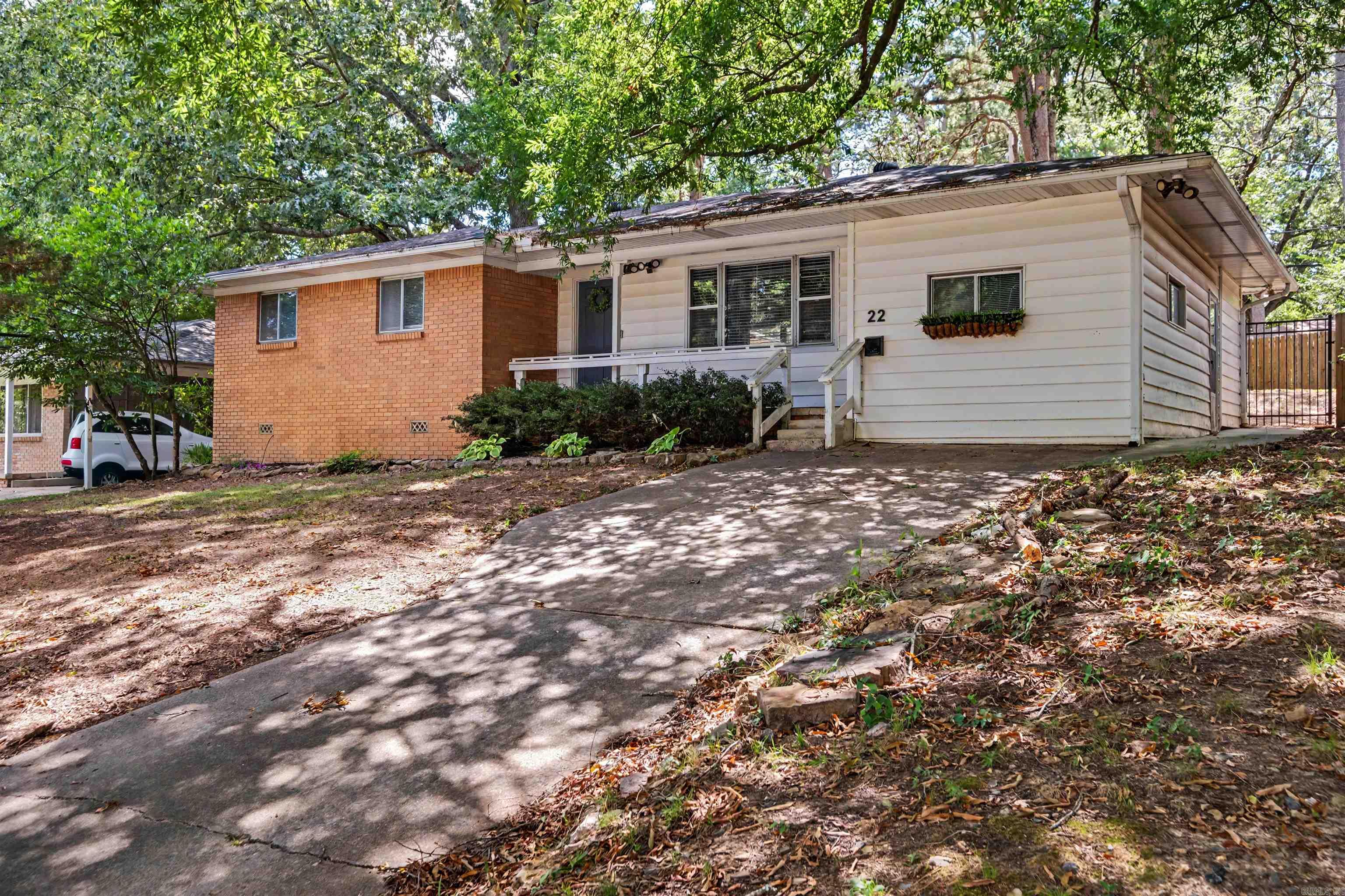 22  Holly Hill  Little Rock, AR
