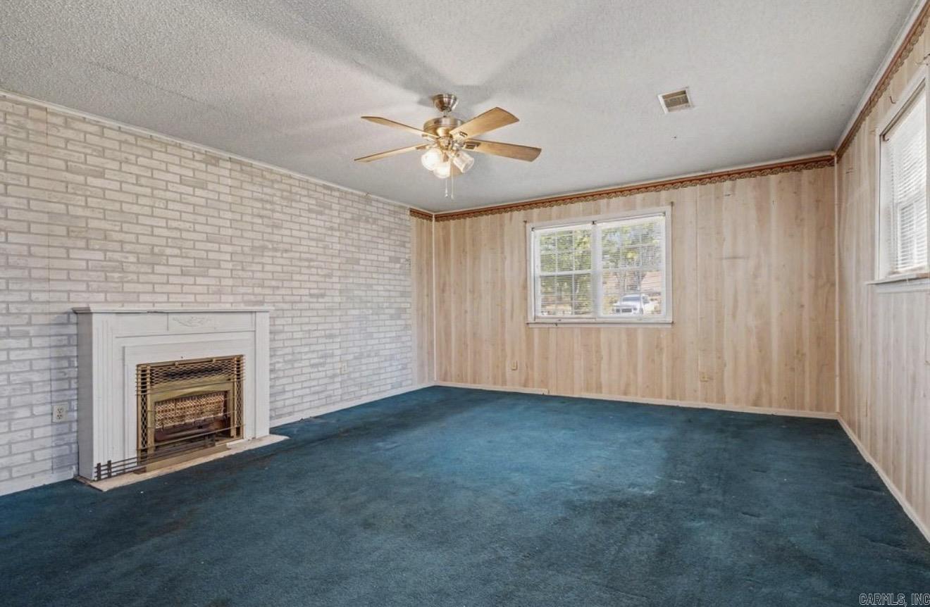 1623 Dixie  Benton, AR