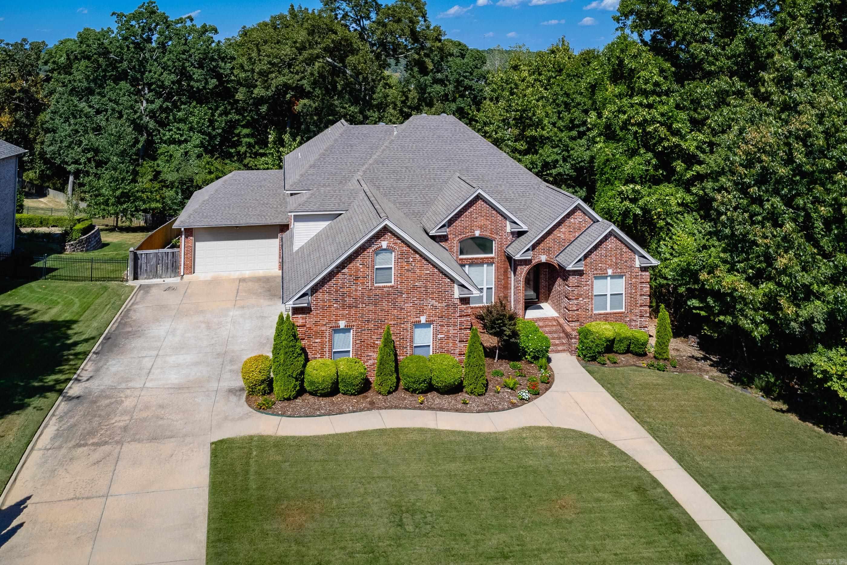 136 Manitou  Maumelle, AR