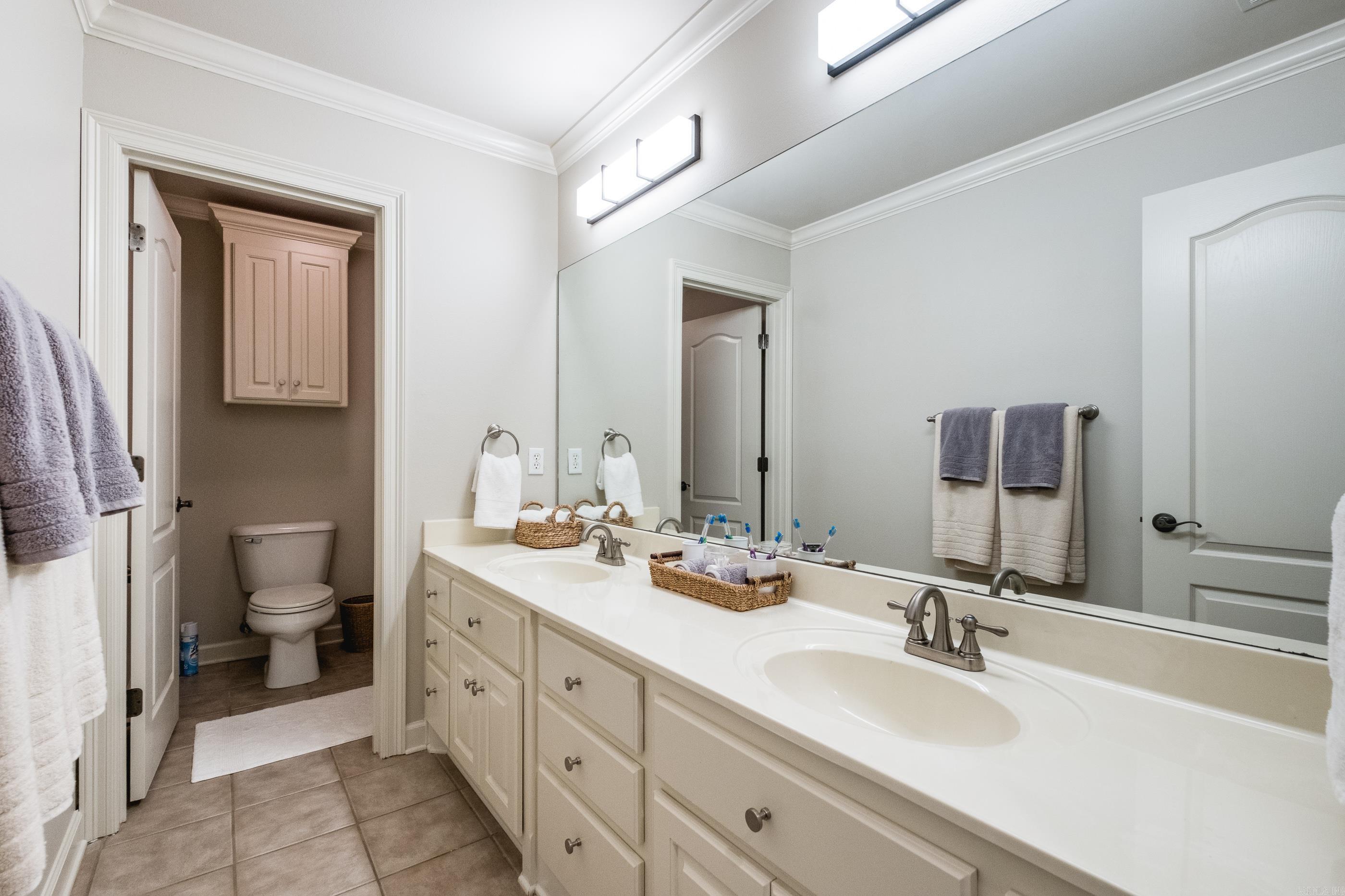 136 Manitou  Maumelle, AR