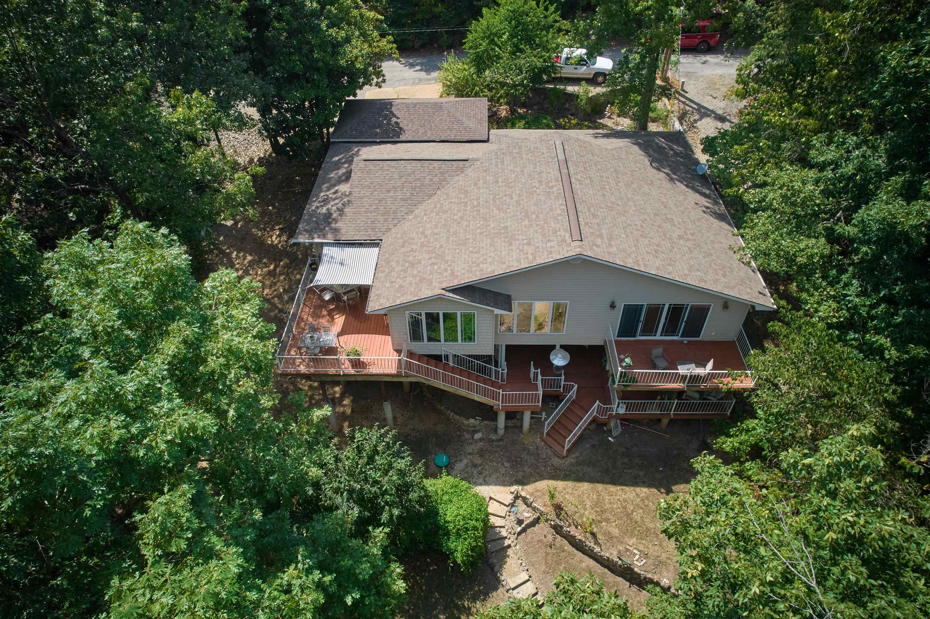 117 W Lakeshore Dr  Cherokee Village, AR