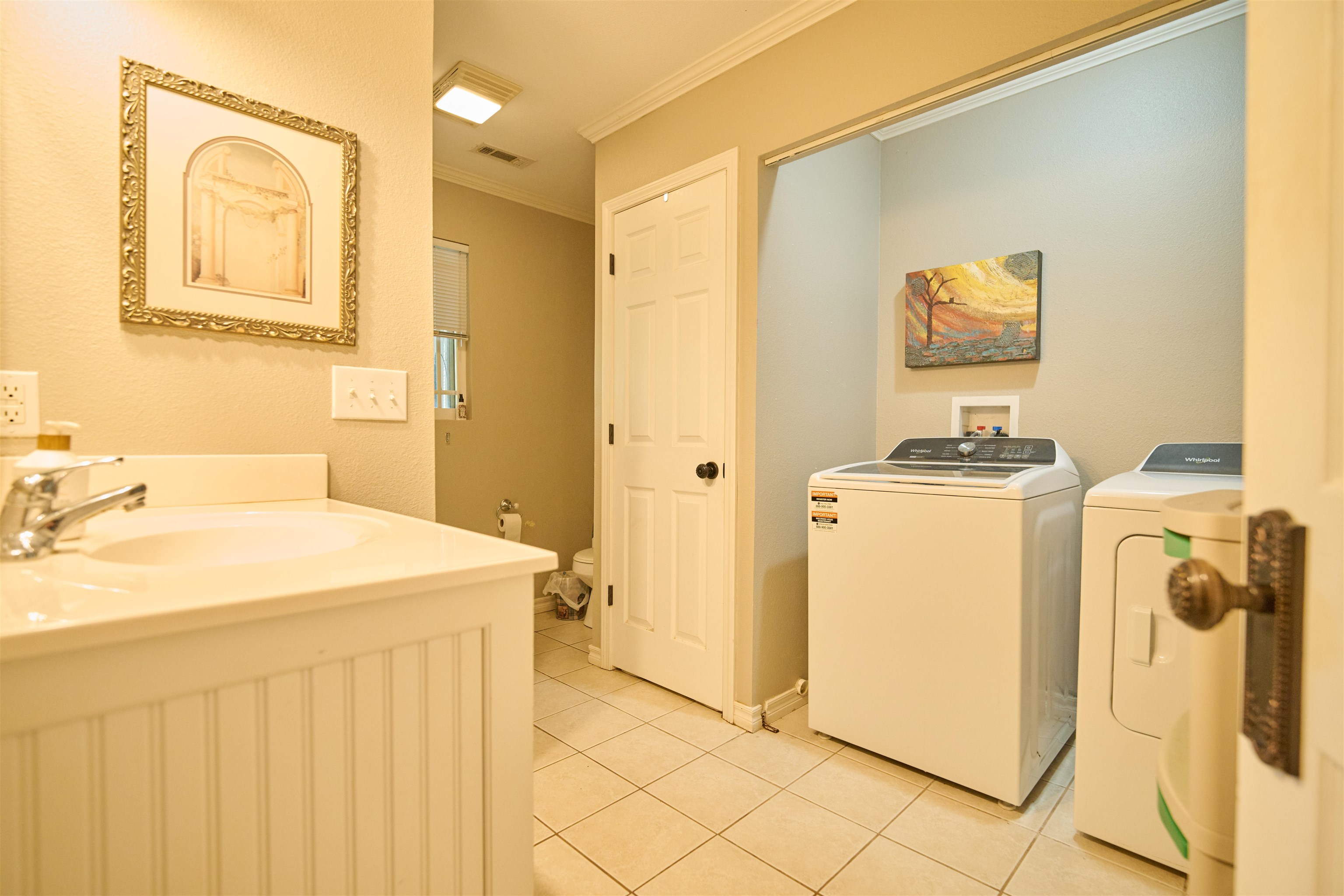 117 W Lakeshore Dr  Cherokee Village, AR