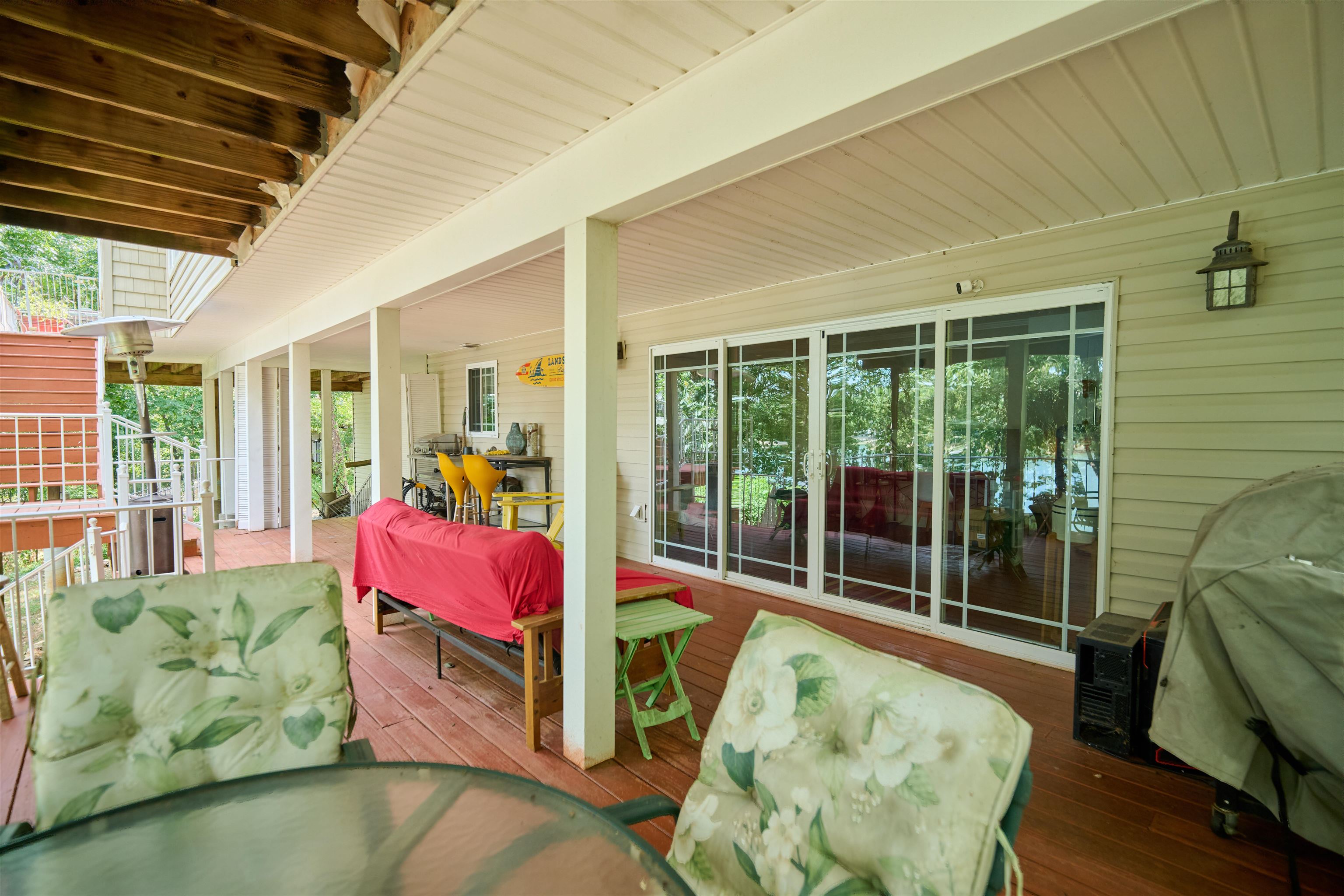 117 W Lakeshore Dr  Cherokee Village, AR