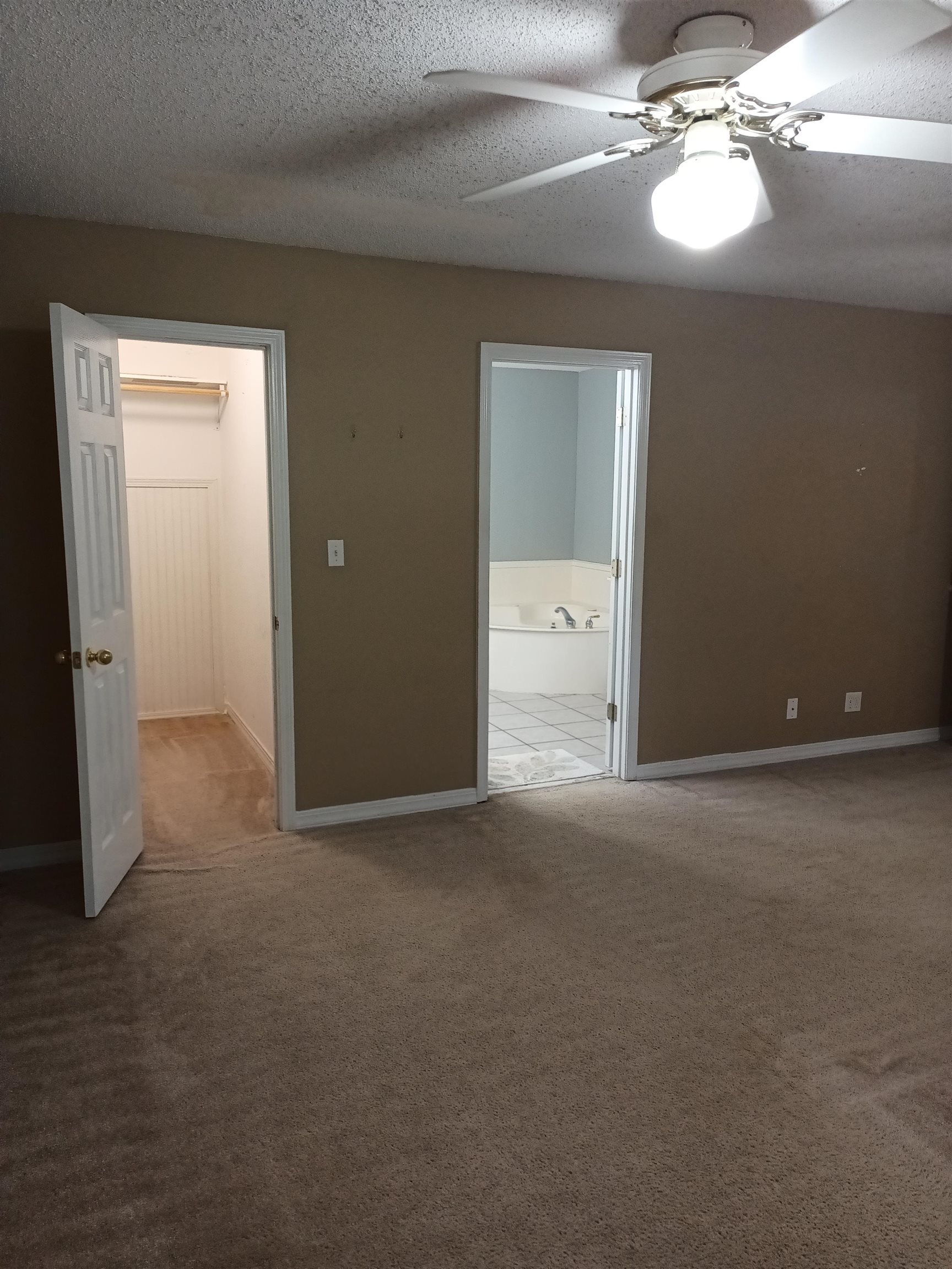 16 Navajo Dr  Cherokee Village, AR