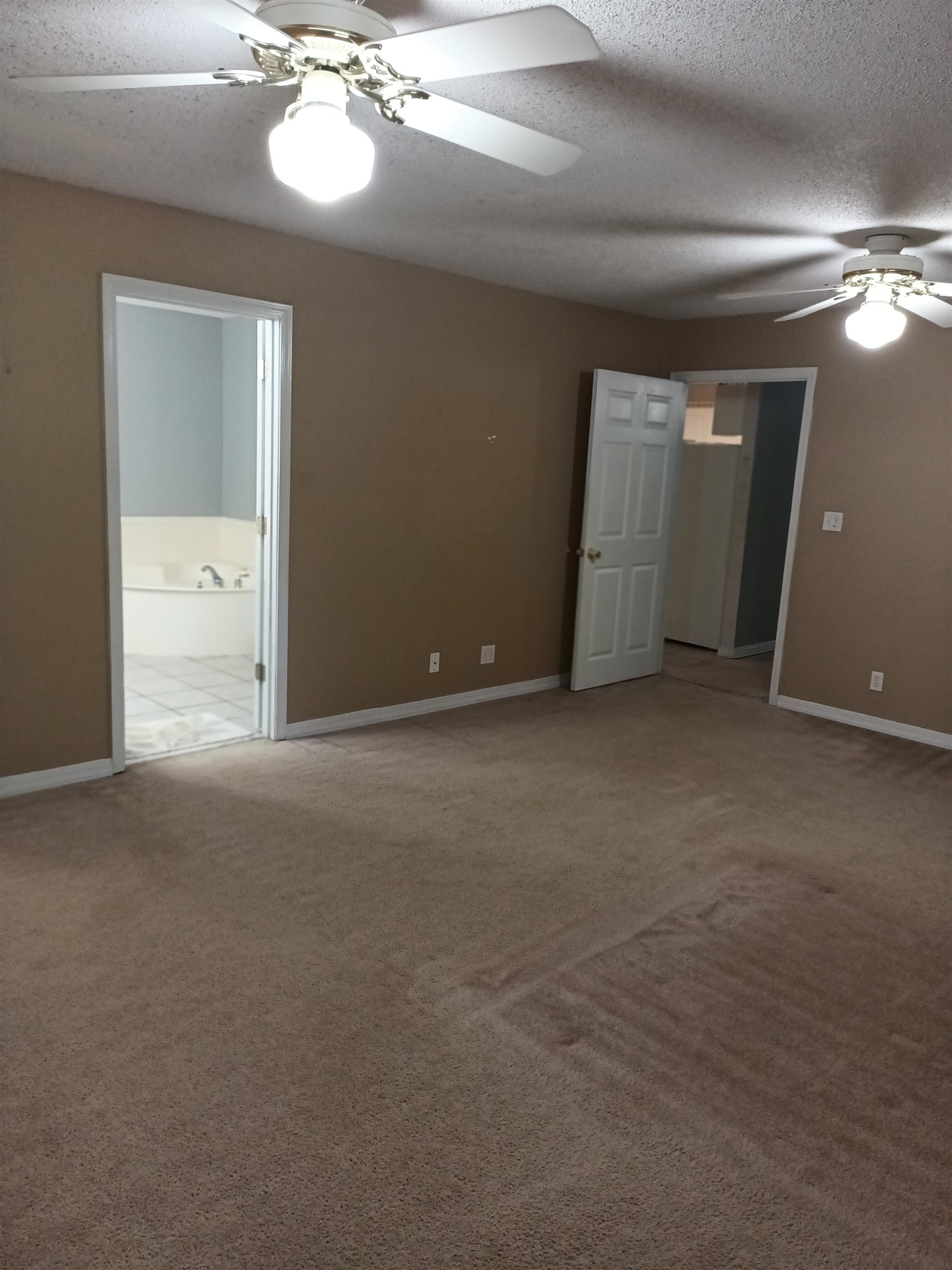 16 Navajo Dr  Cherokee Village, AR