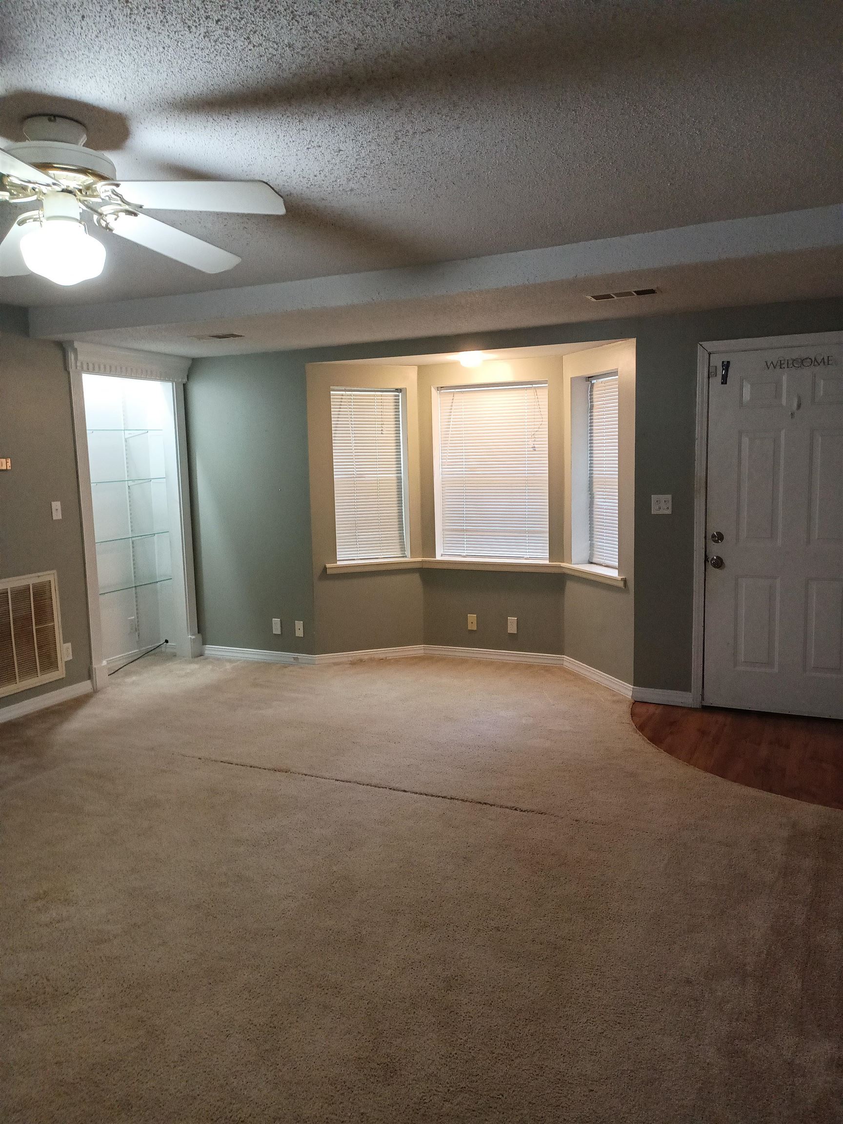 16 Navajo Dr  Cherokee Village, AR