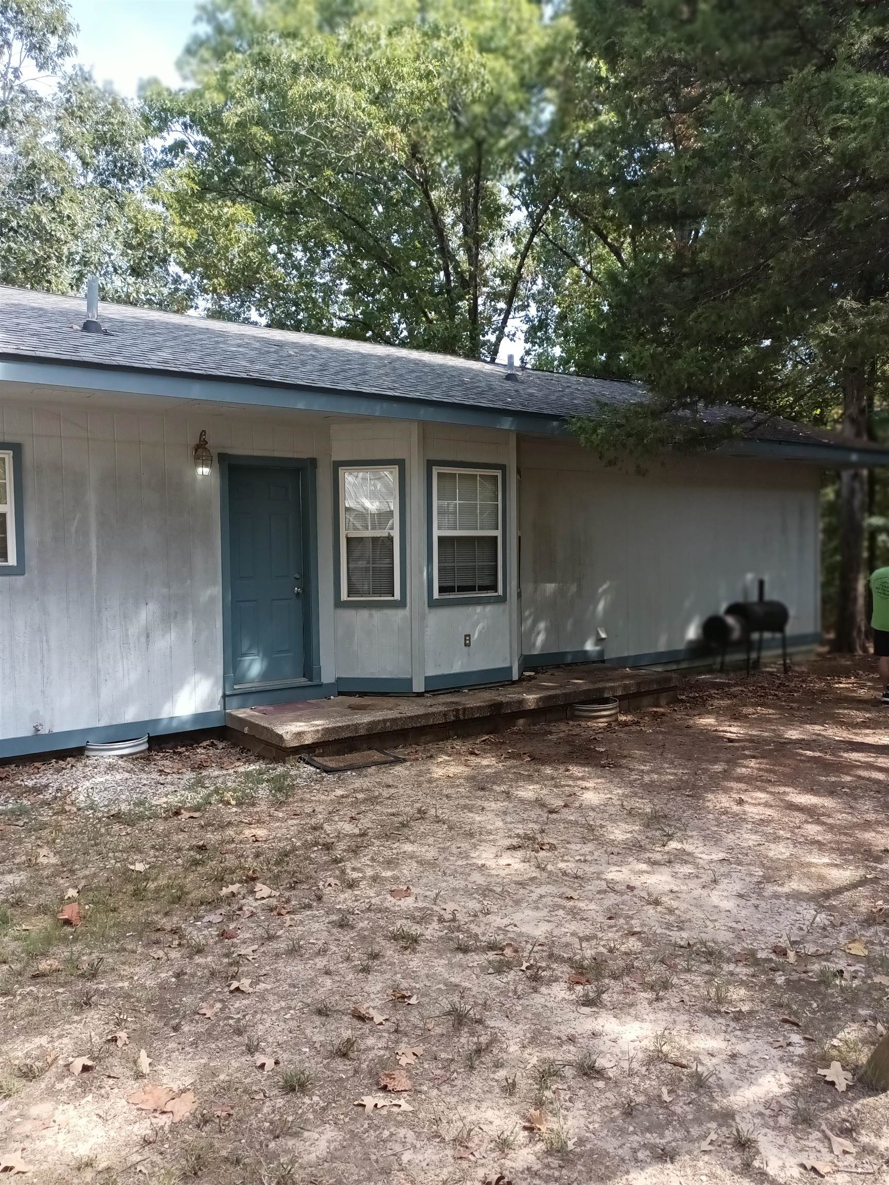 16 Navajo Dr  Cherokee Village, AR