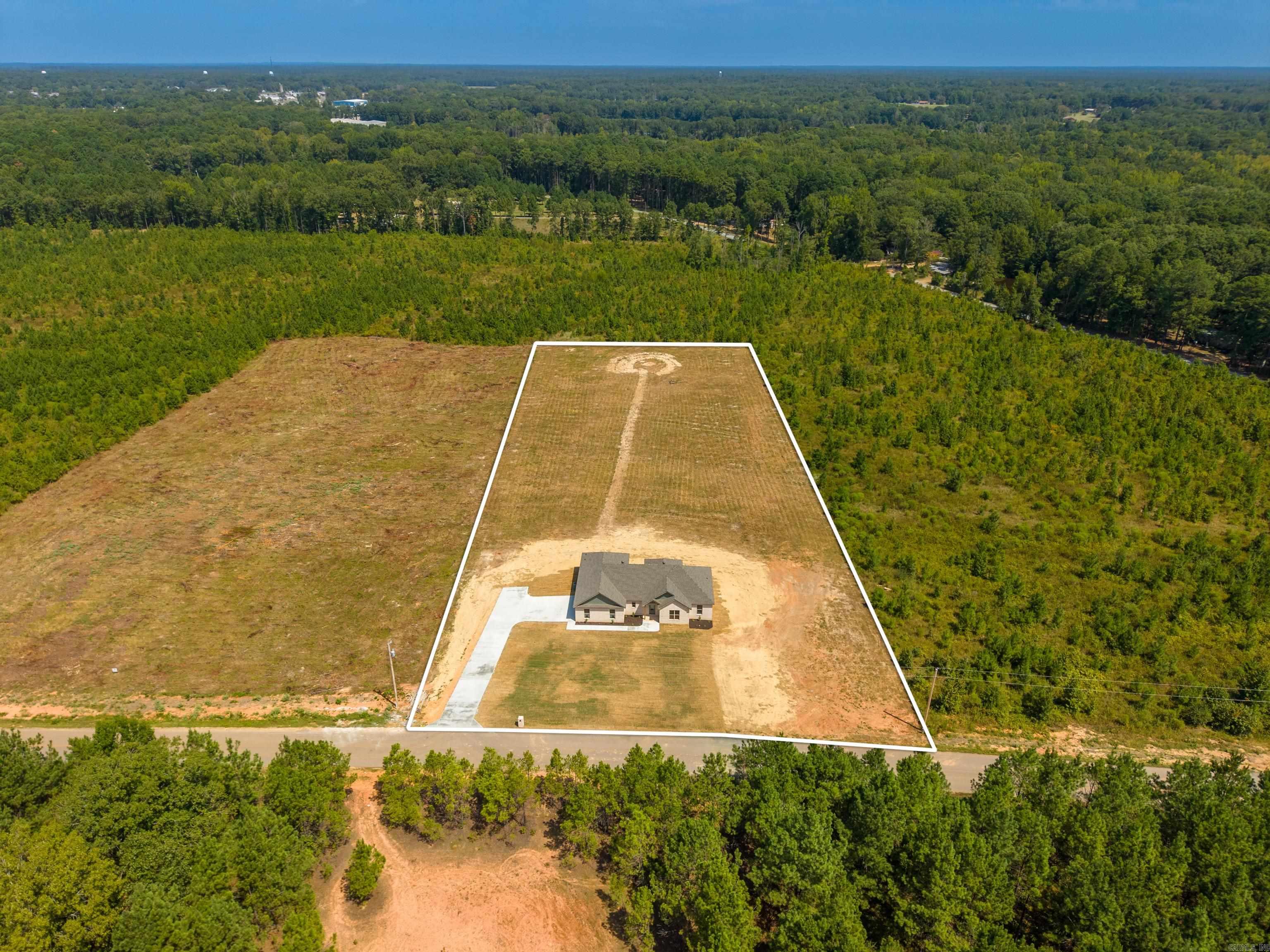 318 Walker  Sheridan, AR