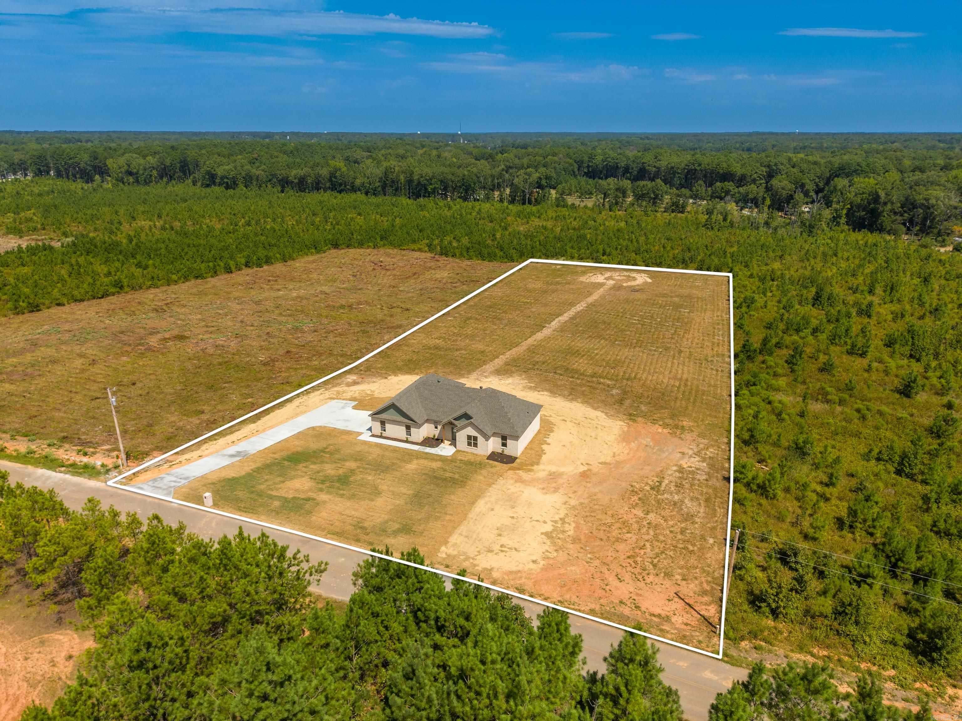 318 Walker  Sheridan, AR