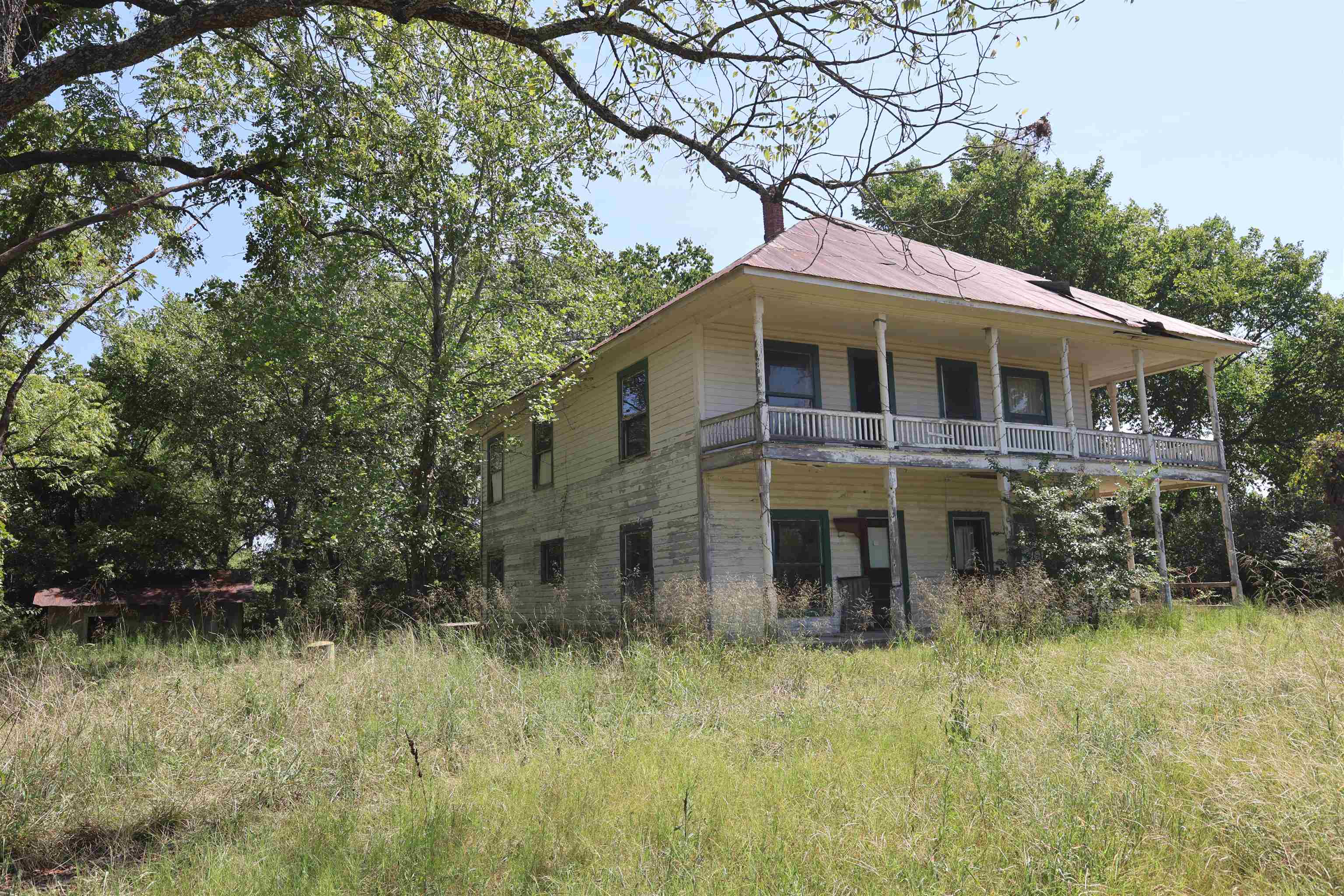 181 AR 177 HWy  Pineville, AR
