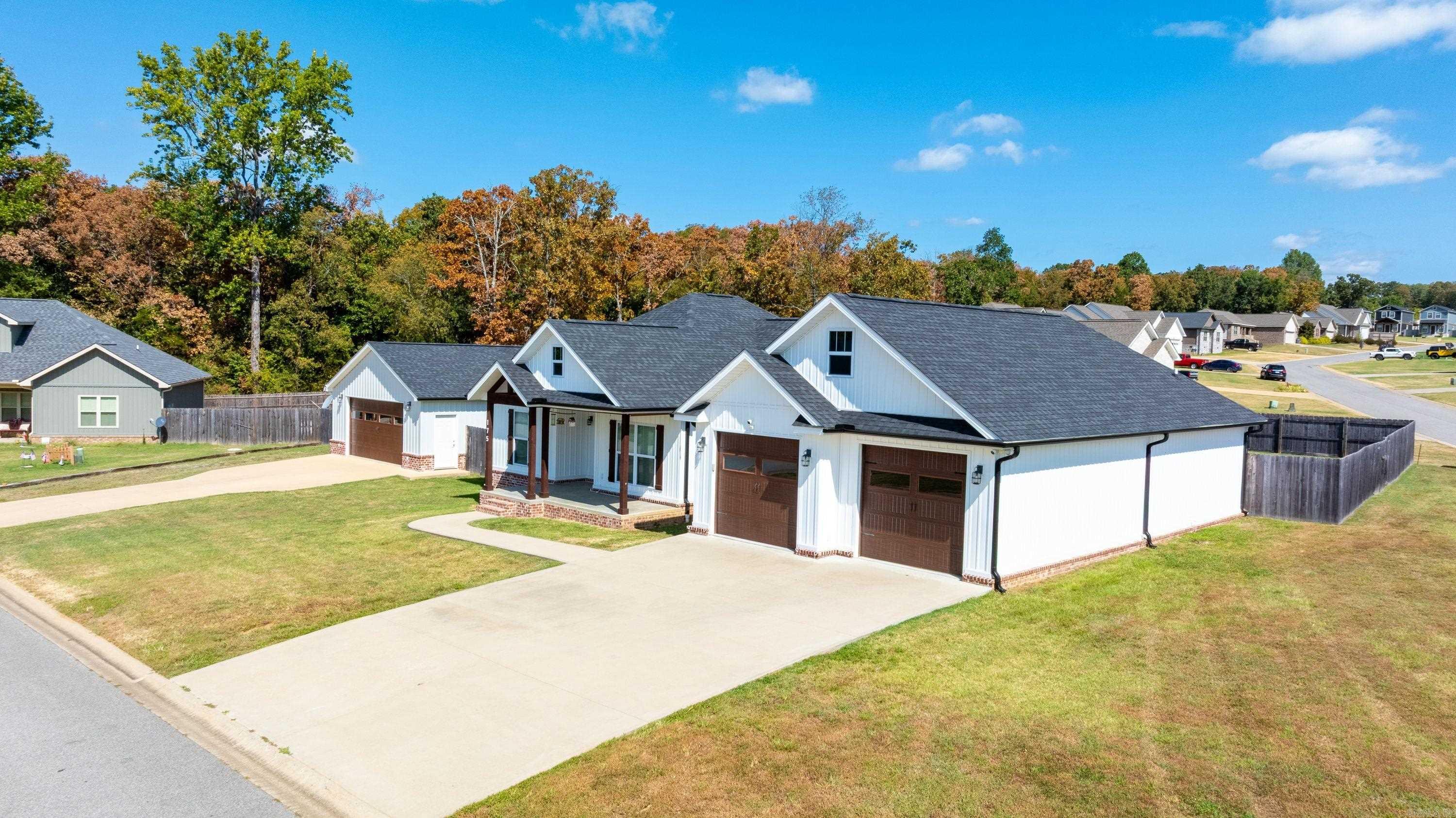 175 JL  Southside, AR