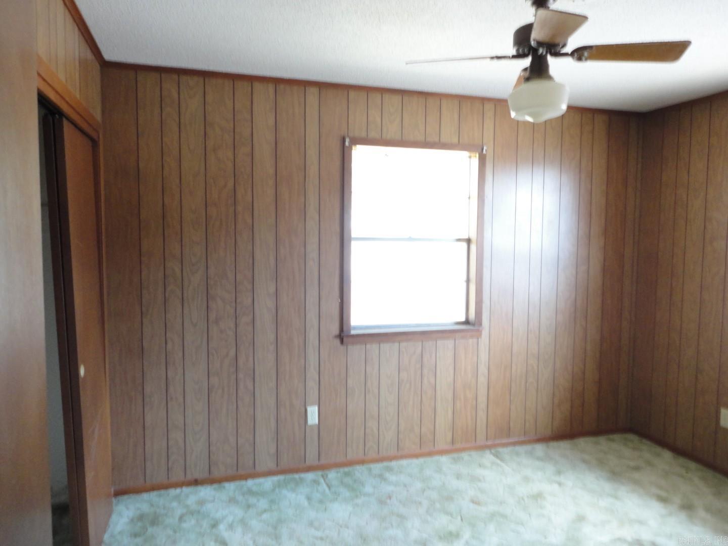 806 Irvy  England, AR
