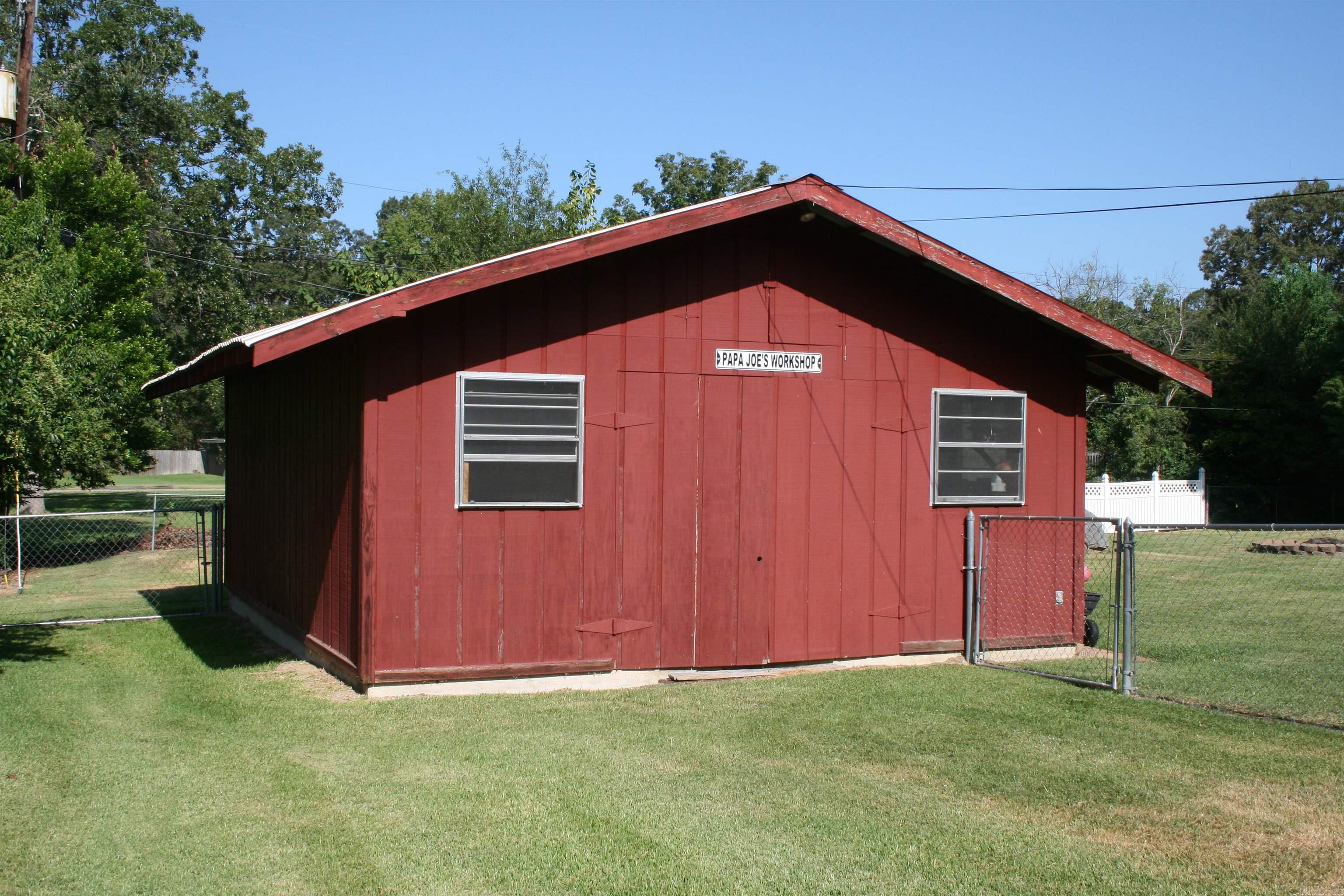 1402 Cedar  Crossett, AR