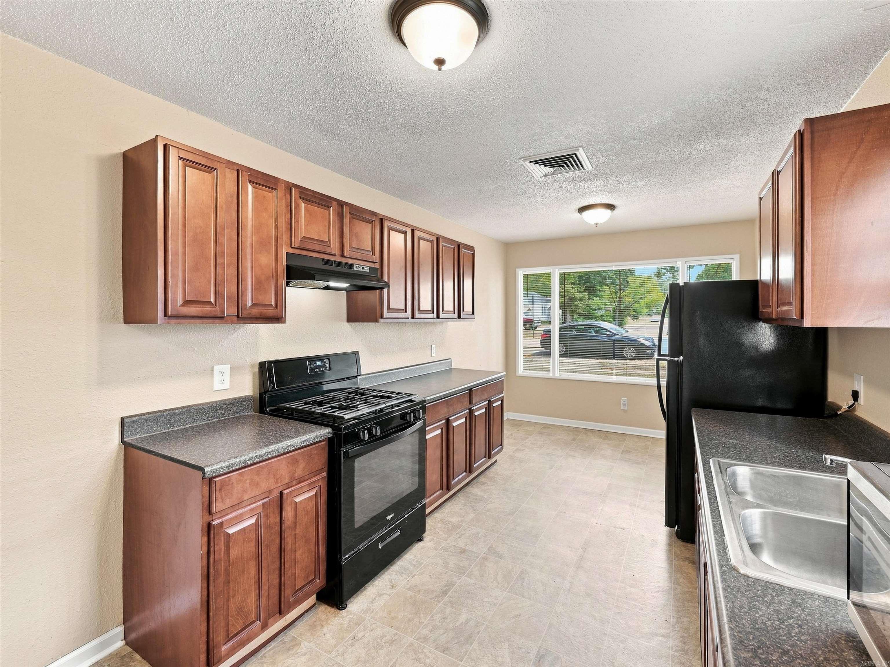 900 Washington  Little Rock, AR