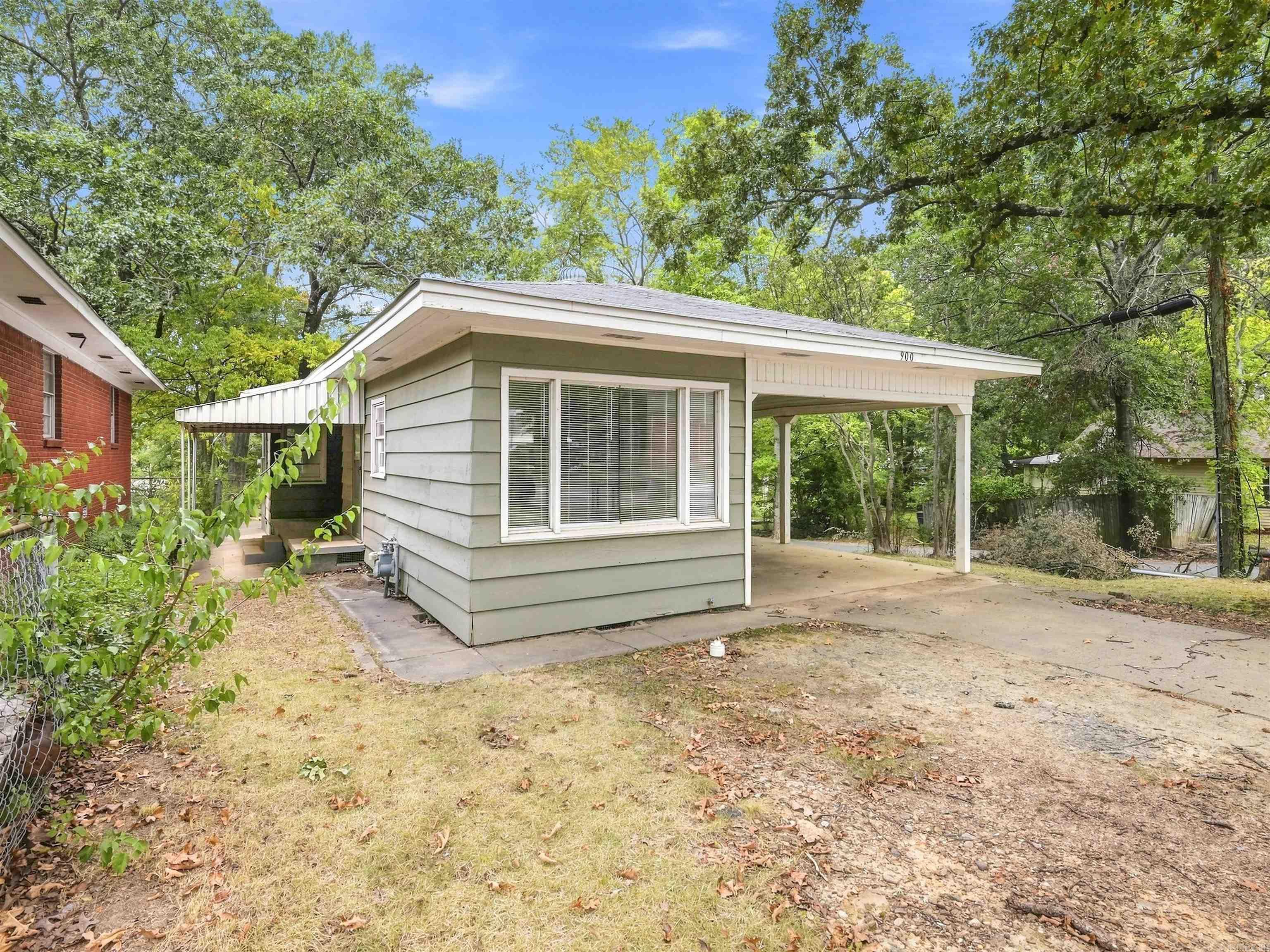 900 Washington  Little Rock, AR