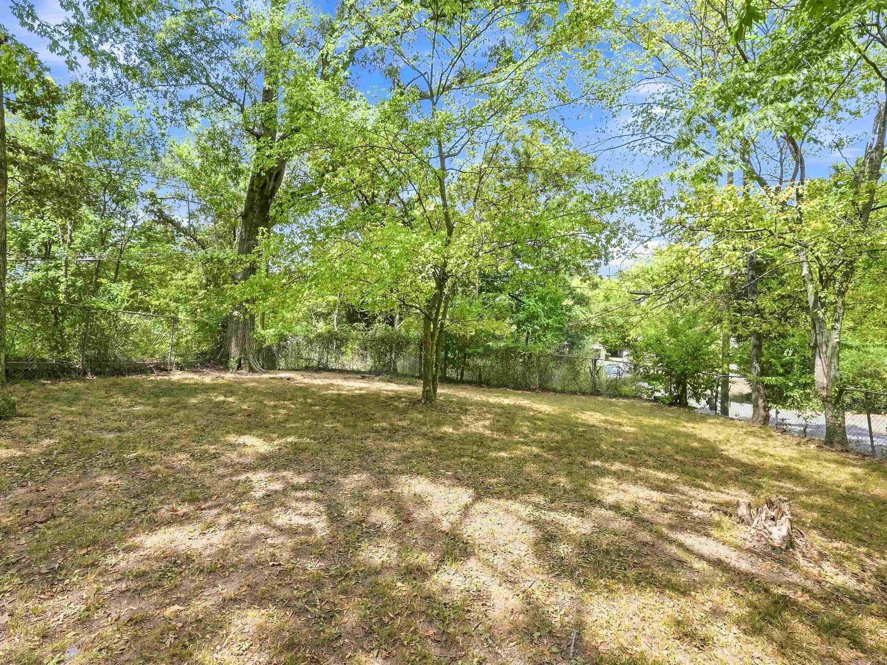 900 Washington  Little Rock, AR