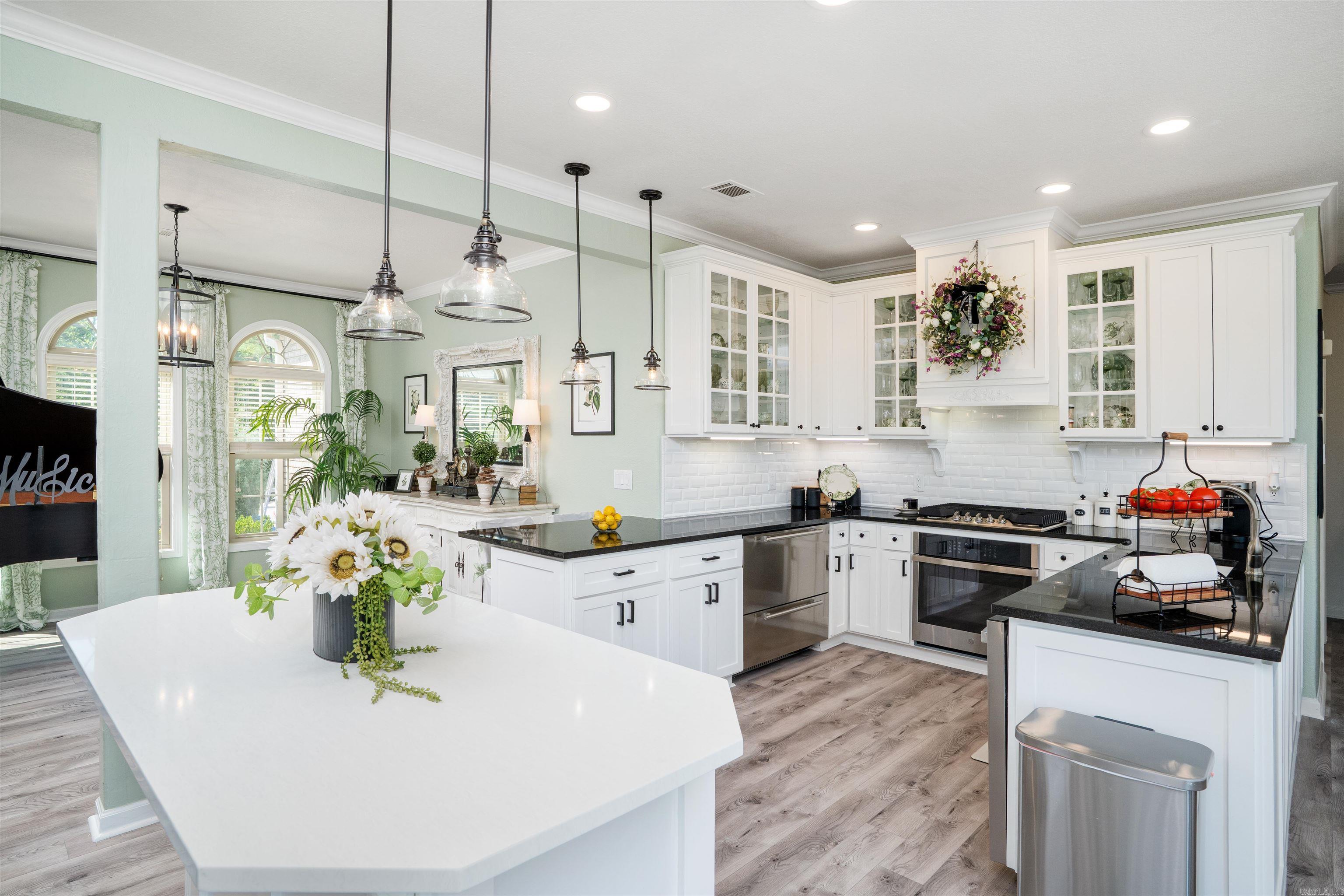 19 Sorprendente Ln  Hot Springs Village, AR