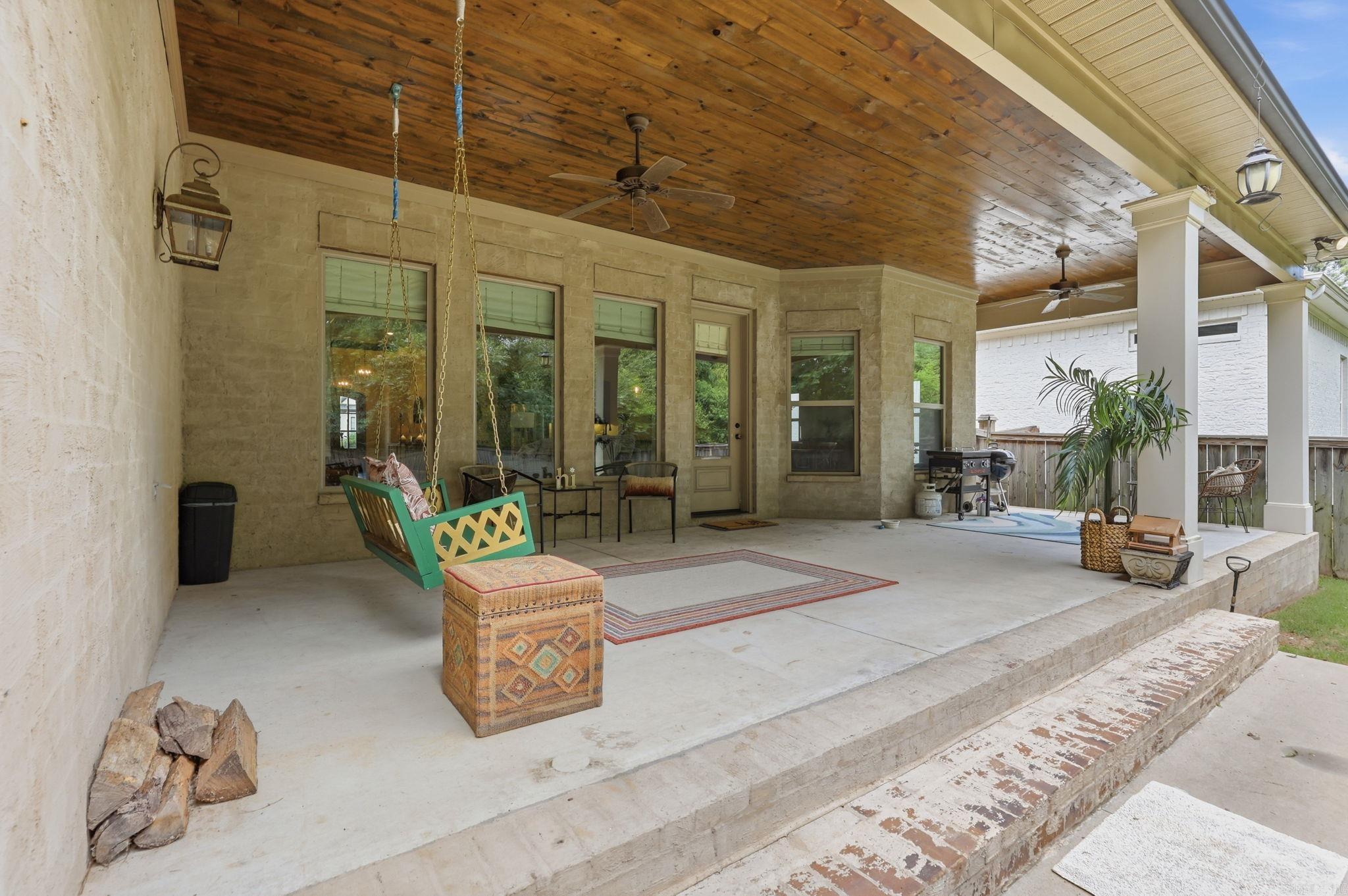 19 Waterside Drive  Little Rock, AR