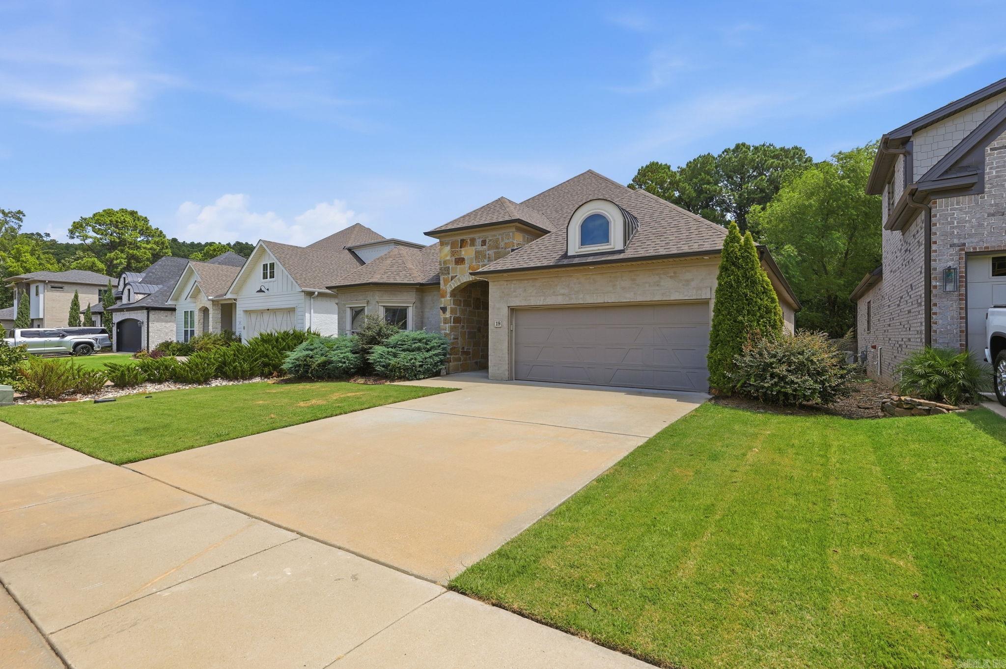 19 Waterside Drive  Little Rock, AR