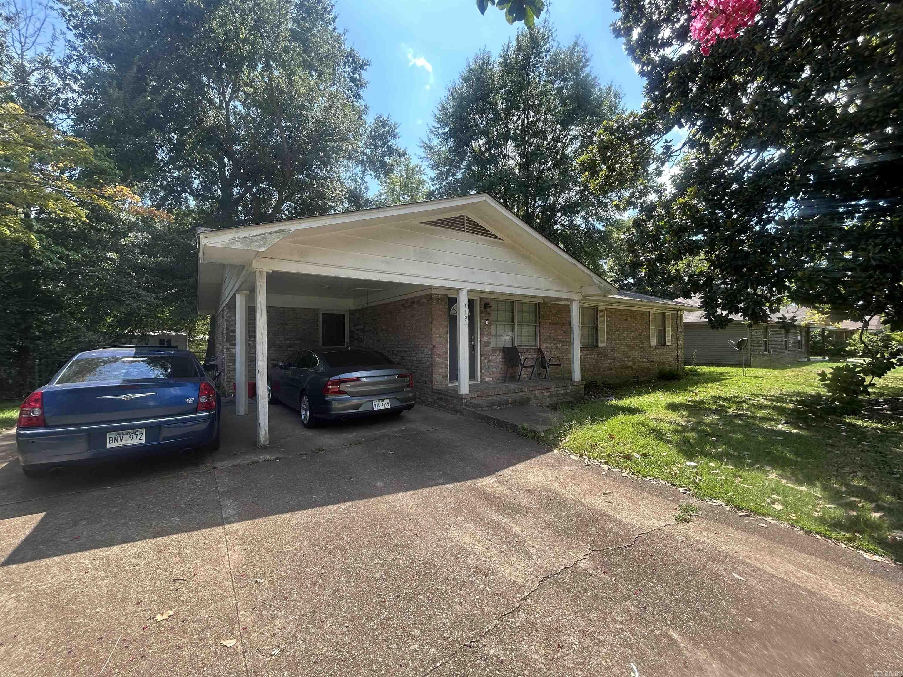 119  Cloverdale  Searcy, AR