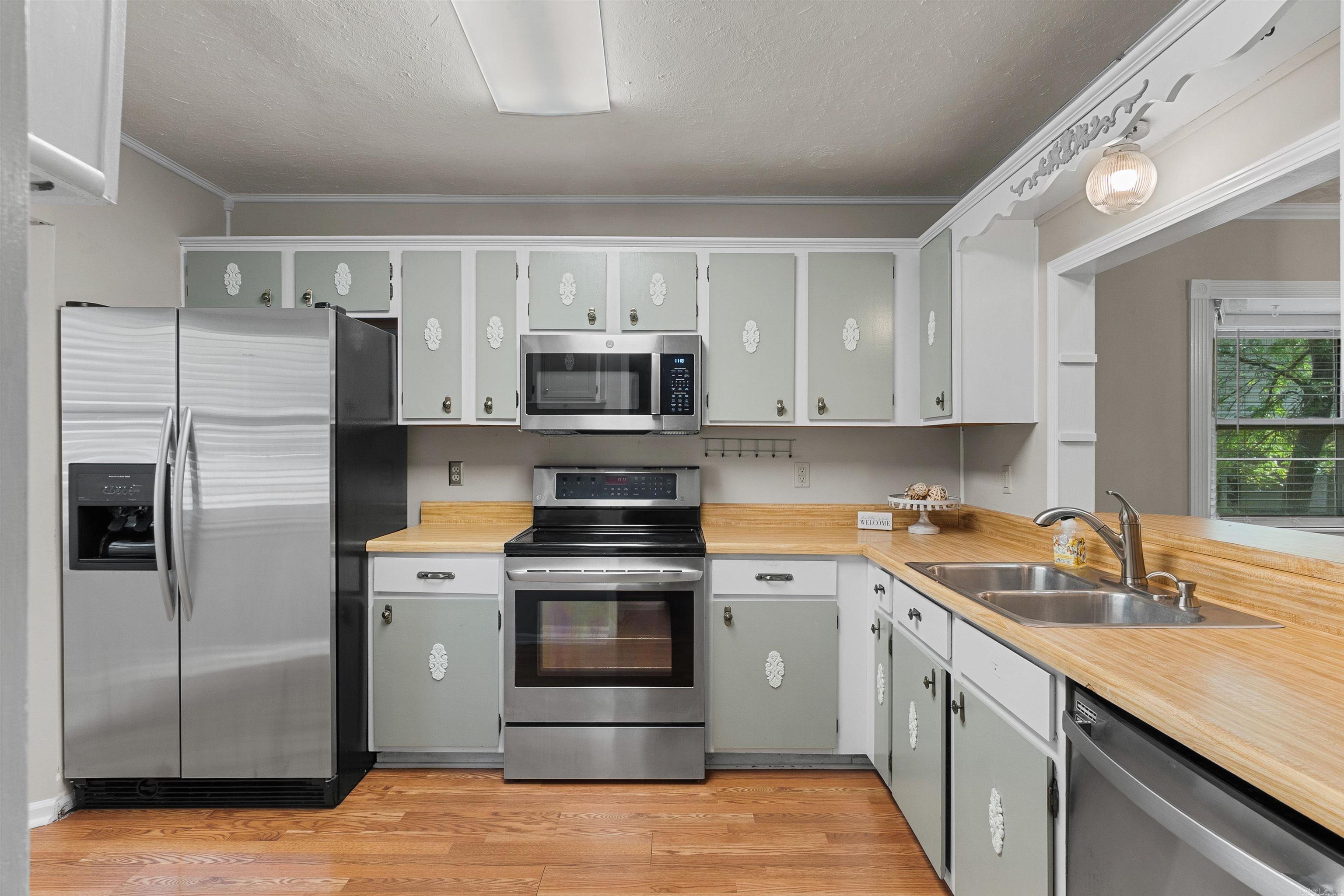 24 Brierwood  Conway, AR