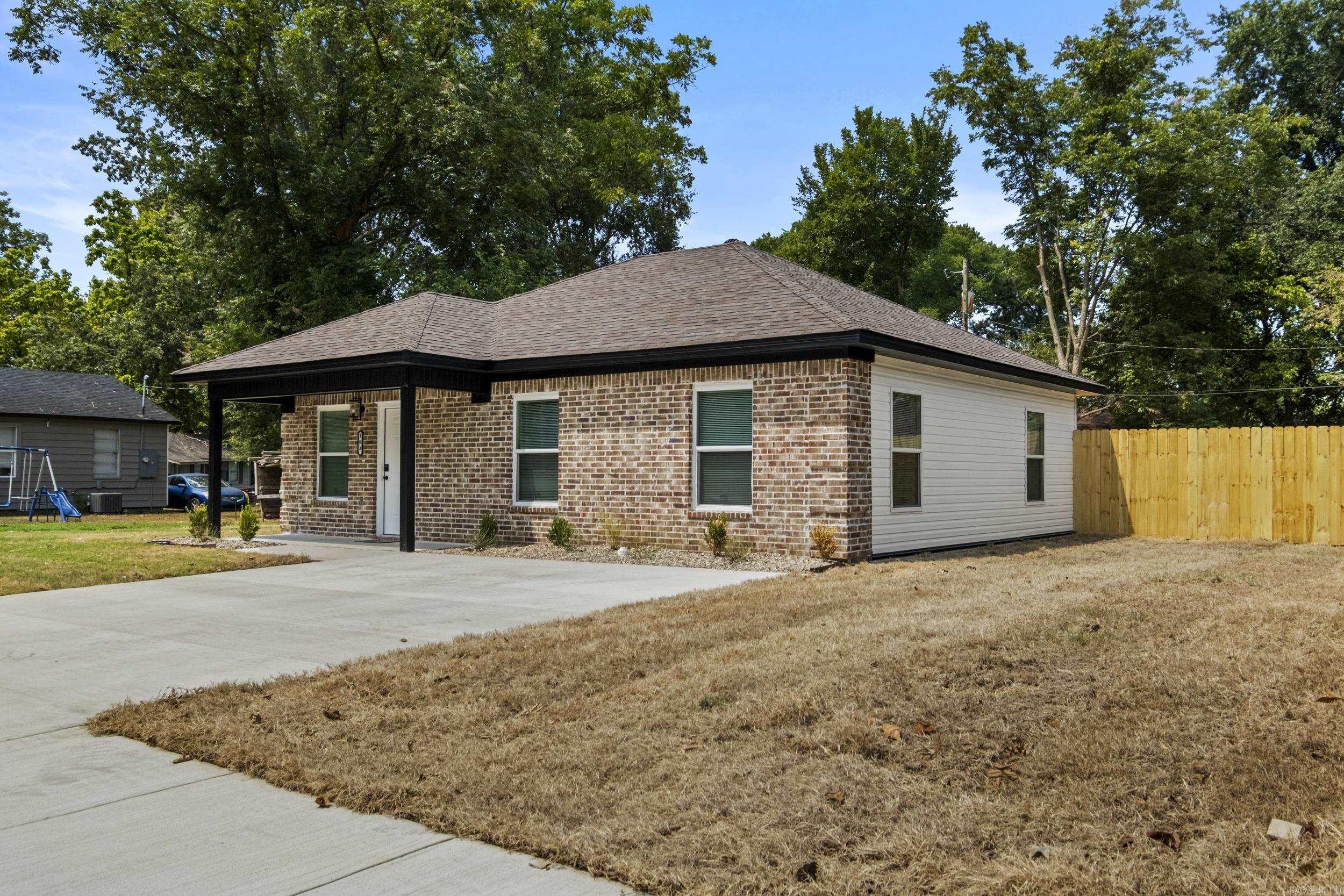 103 North  Jacksonville, AR