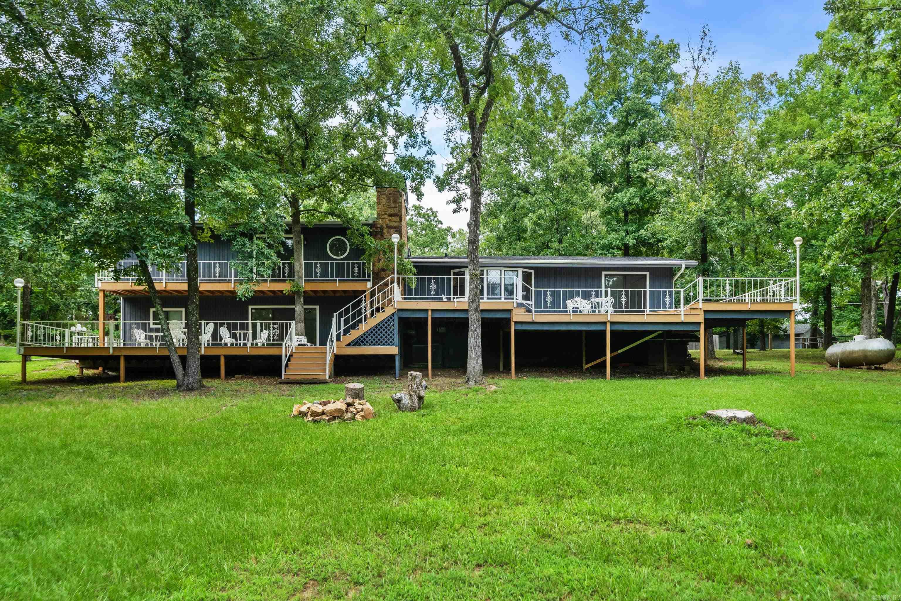 208 Southshore  Hot Springs, AR