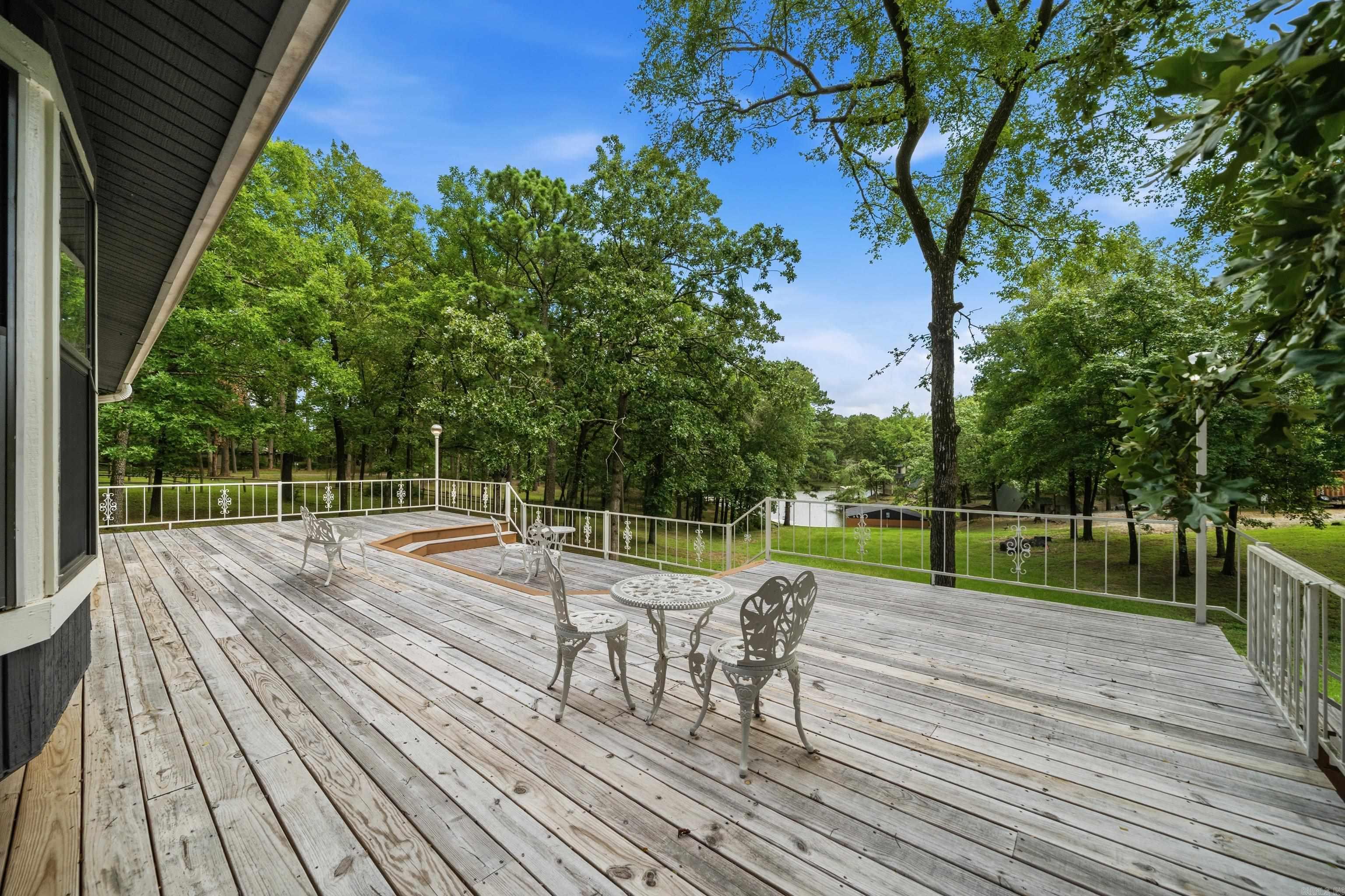 208 Southshore  Hot Springs, AR