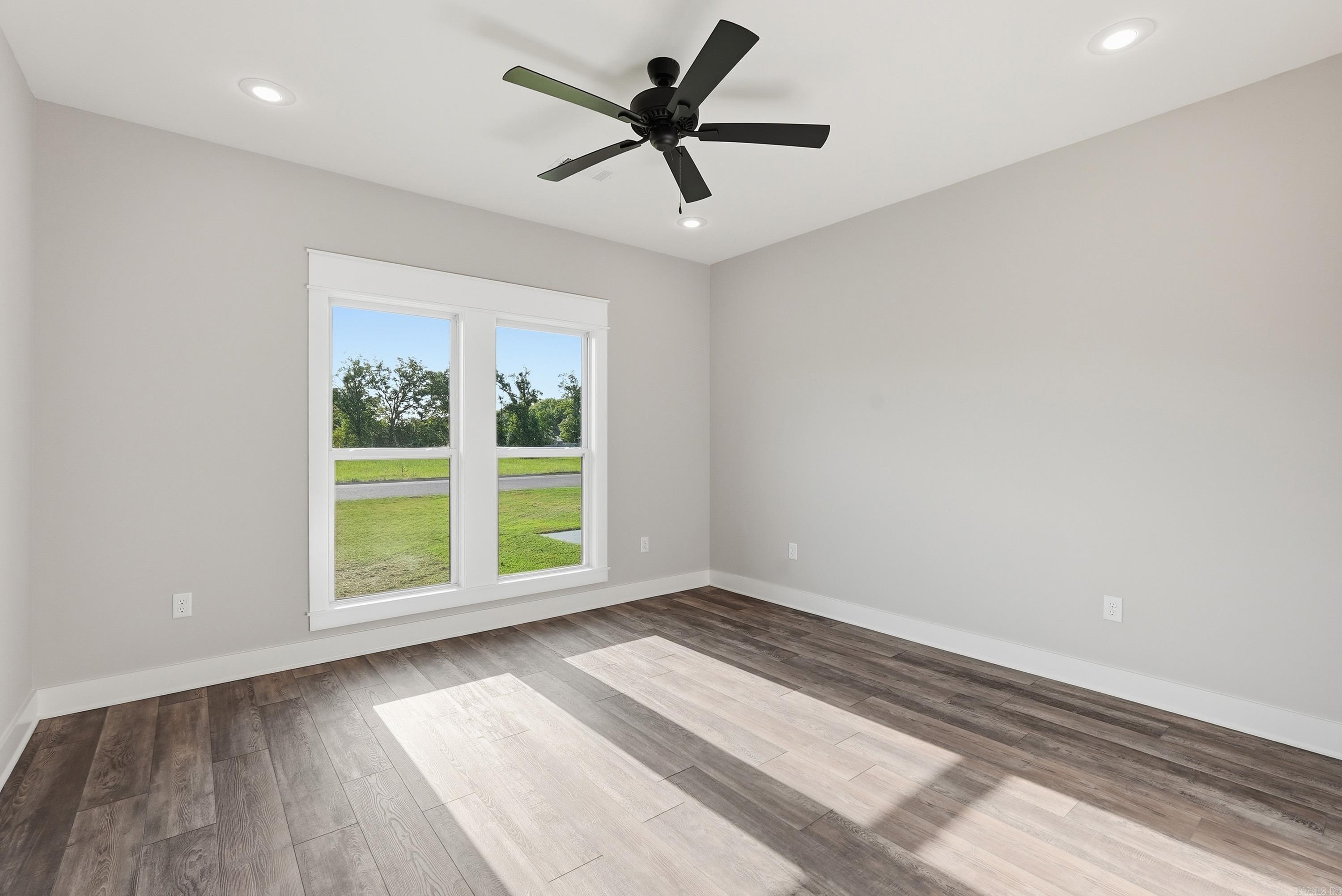26 Sunny  Morrilton, AR
