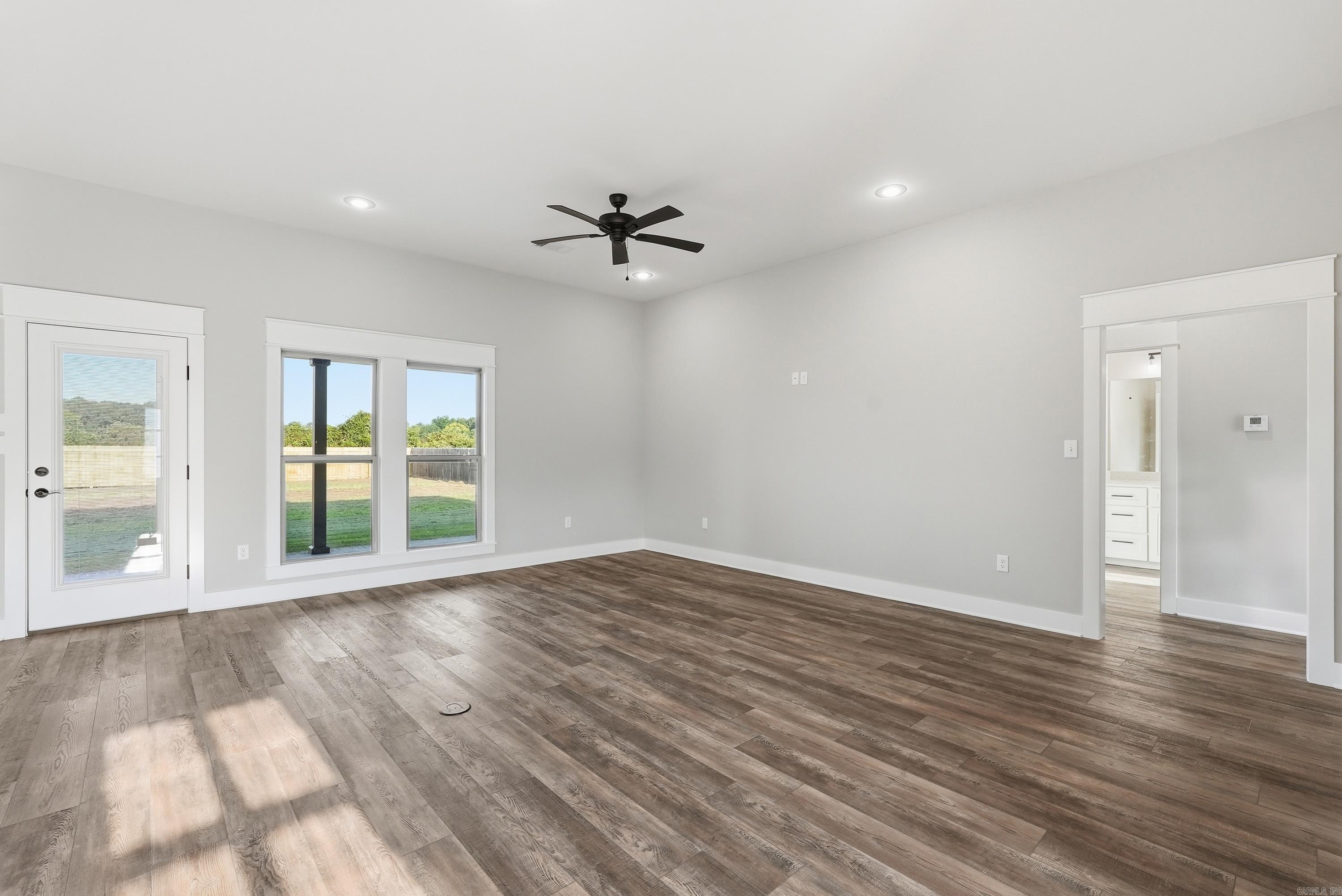 26 Sunny  Morrilton, AR