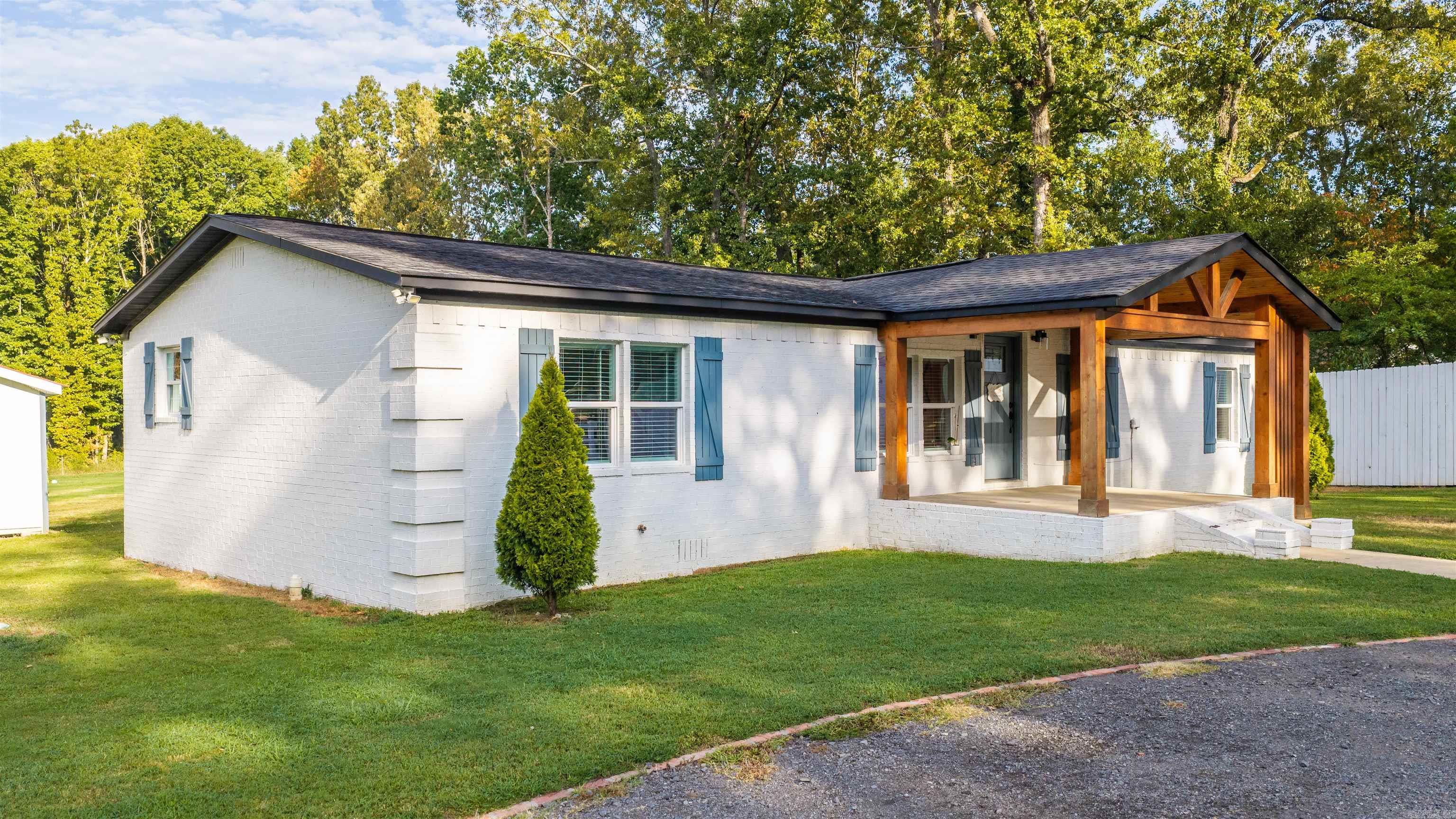37  Serendipity Dr  Houston, AR