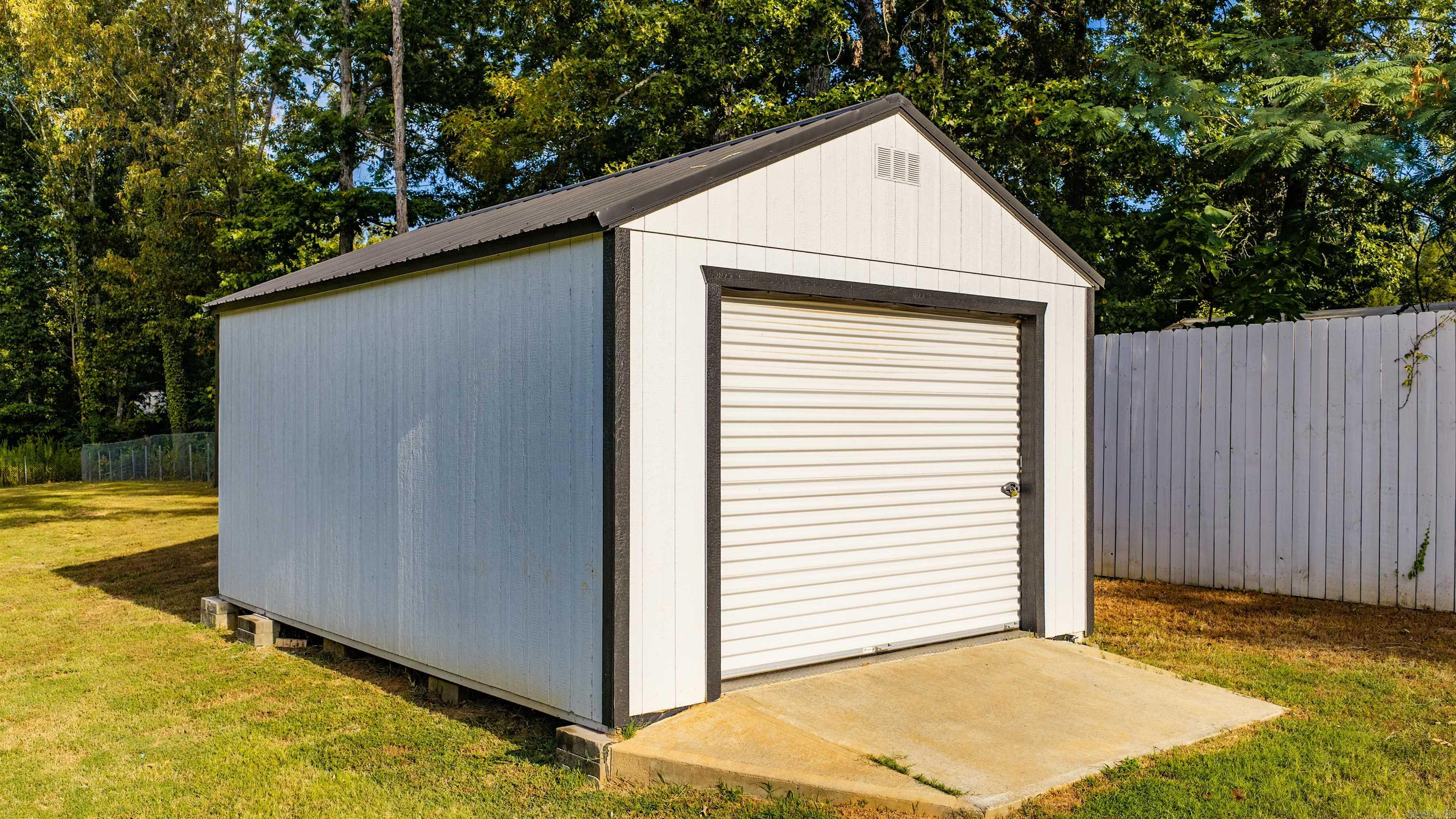 37 Serendipity Dr  Houston, AR