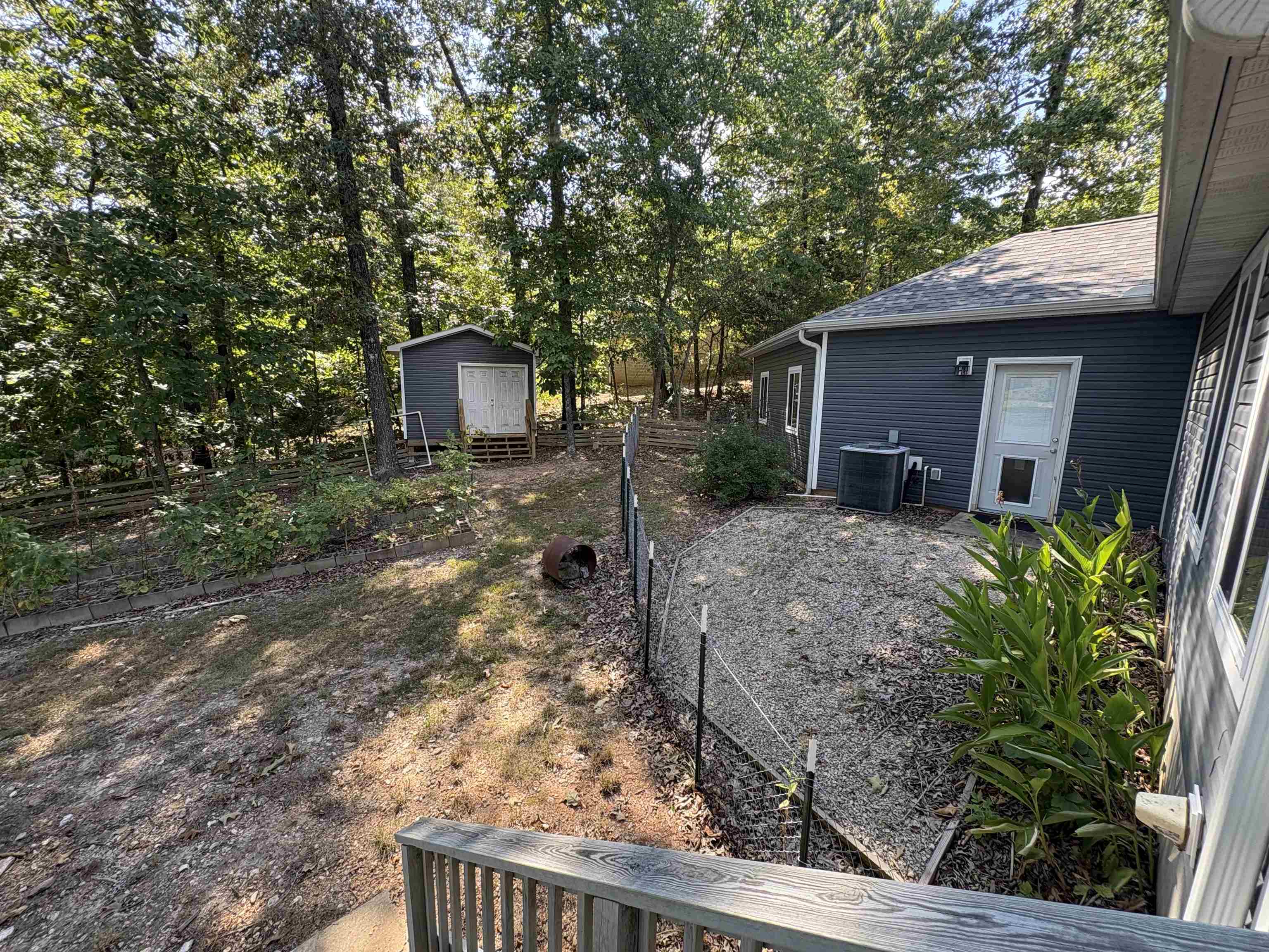 3 Hosti  Cherokee Village, AR