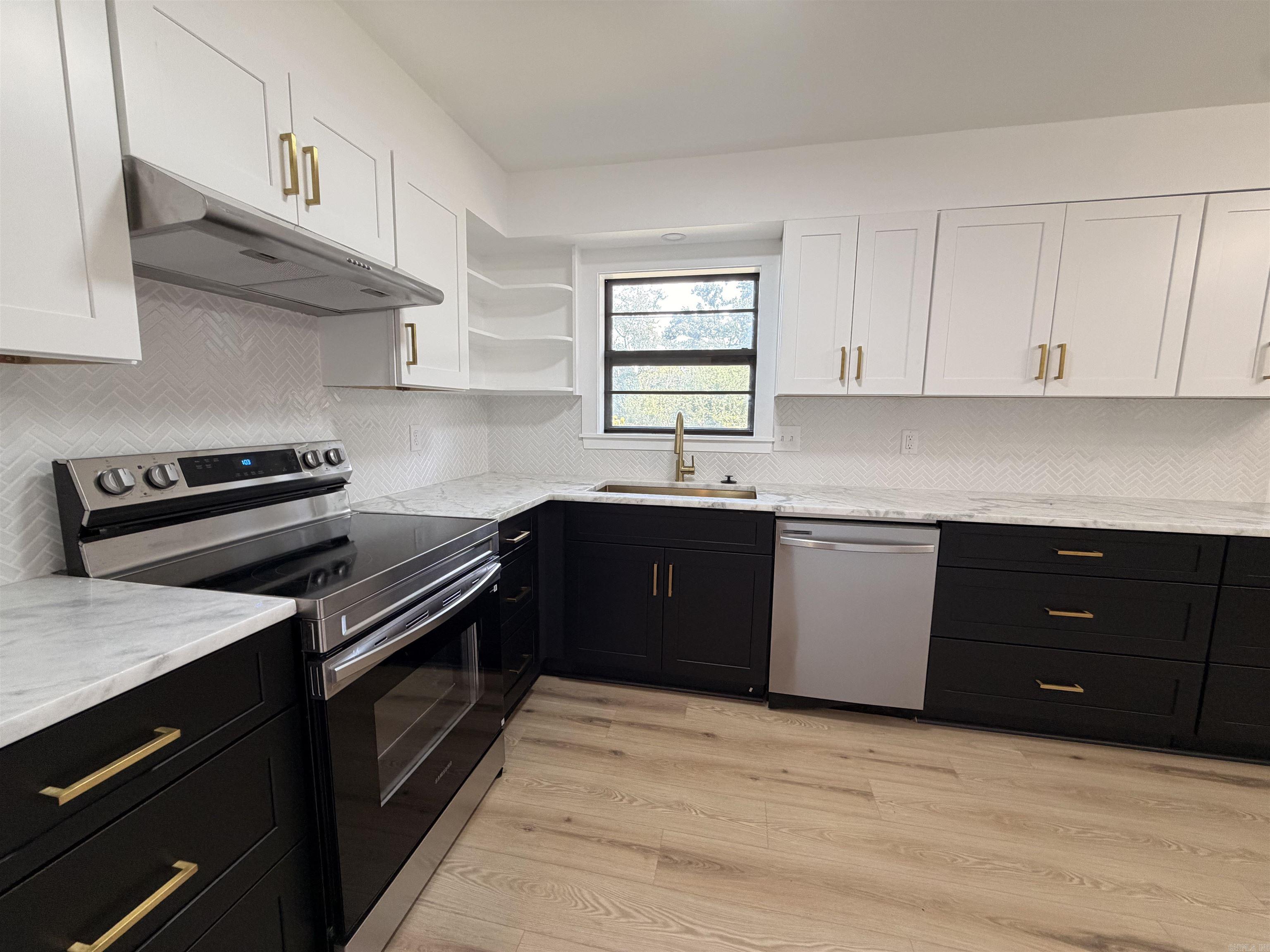 2705 Ozark  North Little Rock, AR