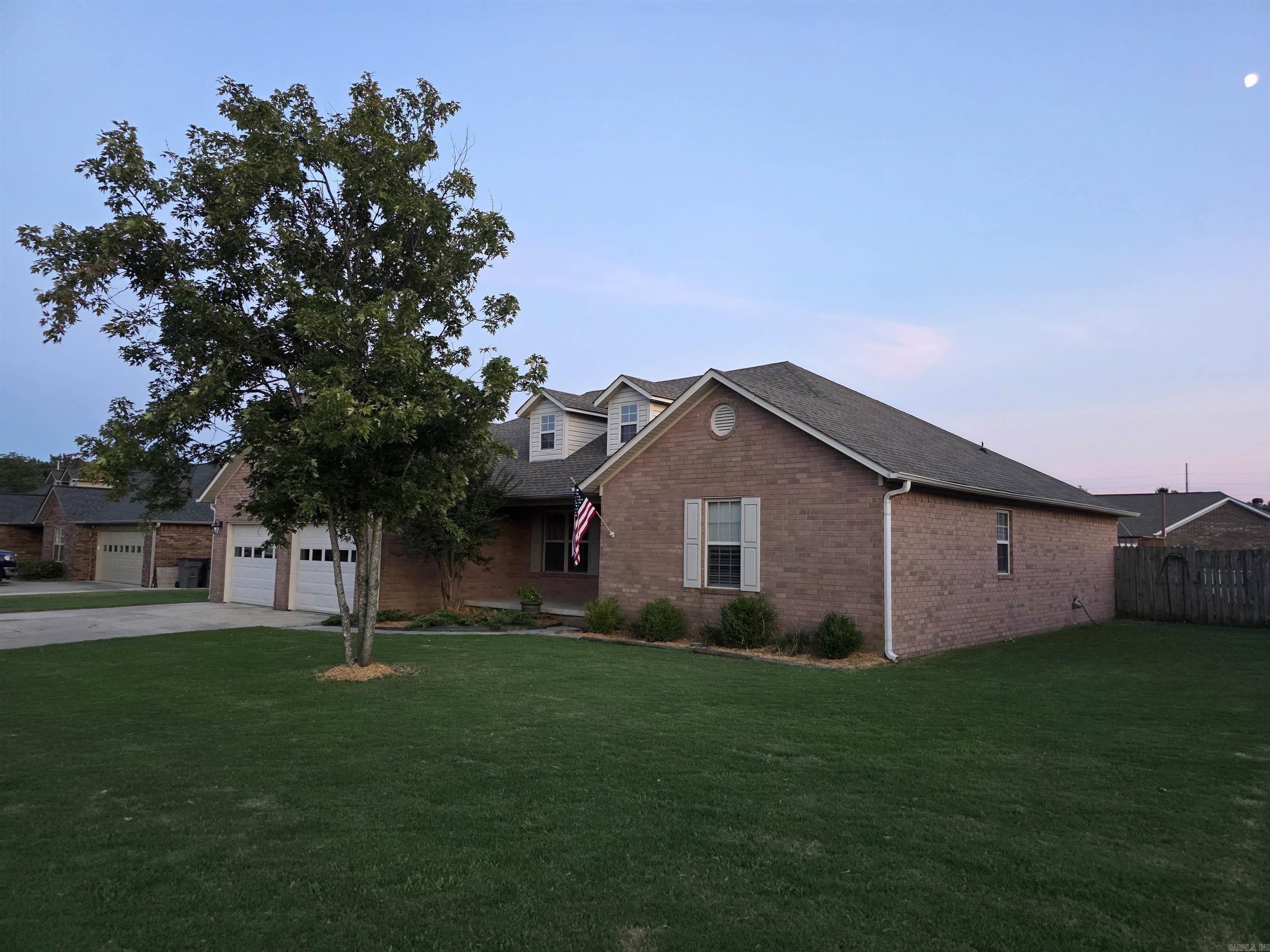 2800 Cambridge  Paragould, AR