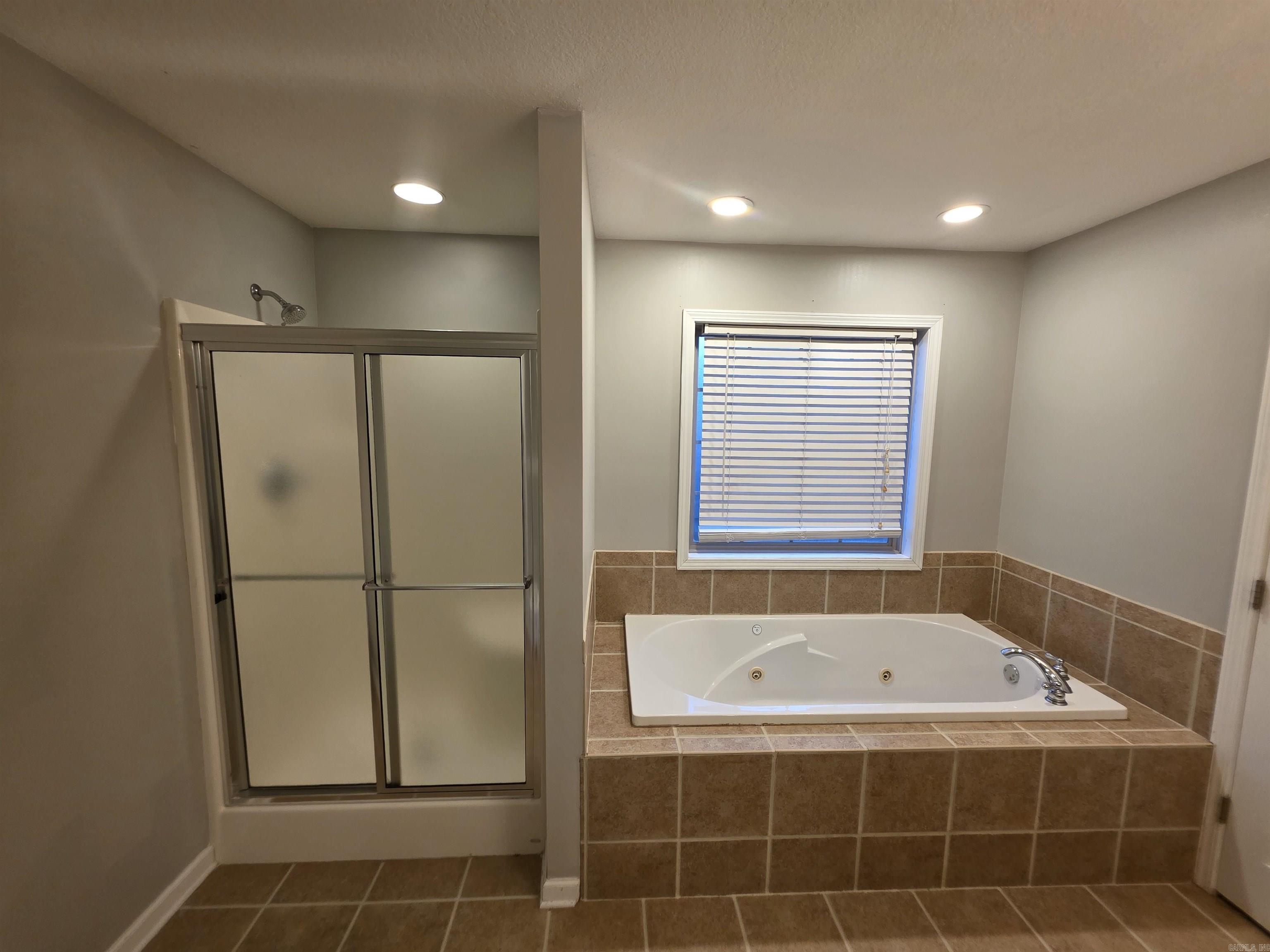 2800 Cambridge  Paragould, AR