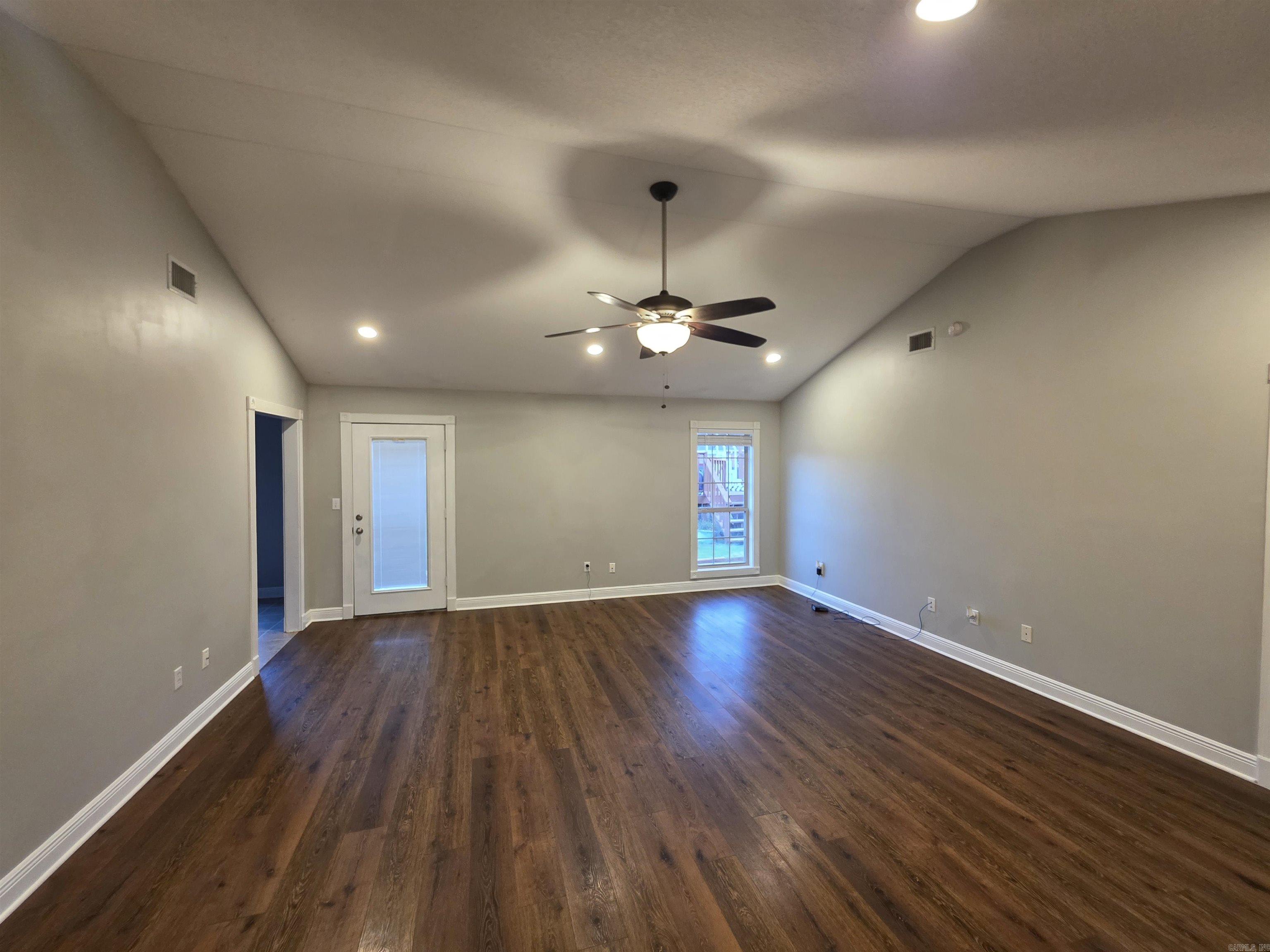 2800 Cambridge  Paragould, AR