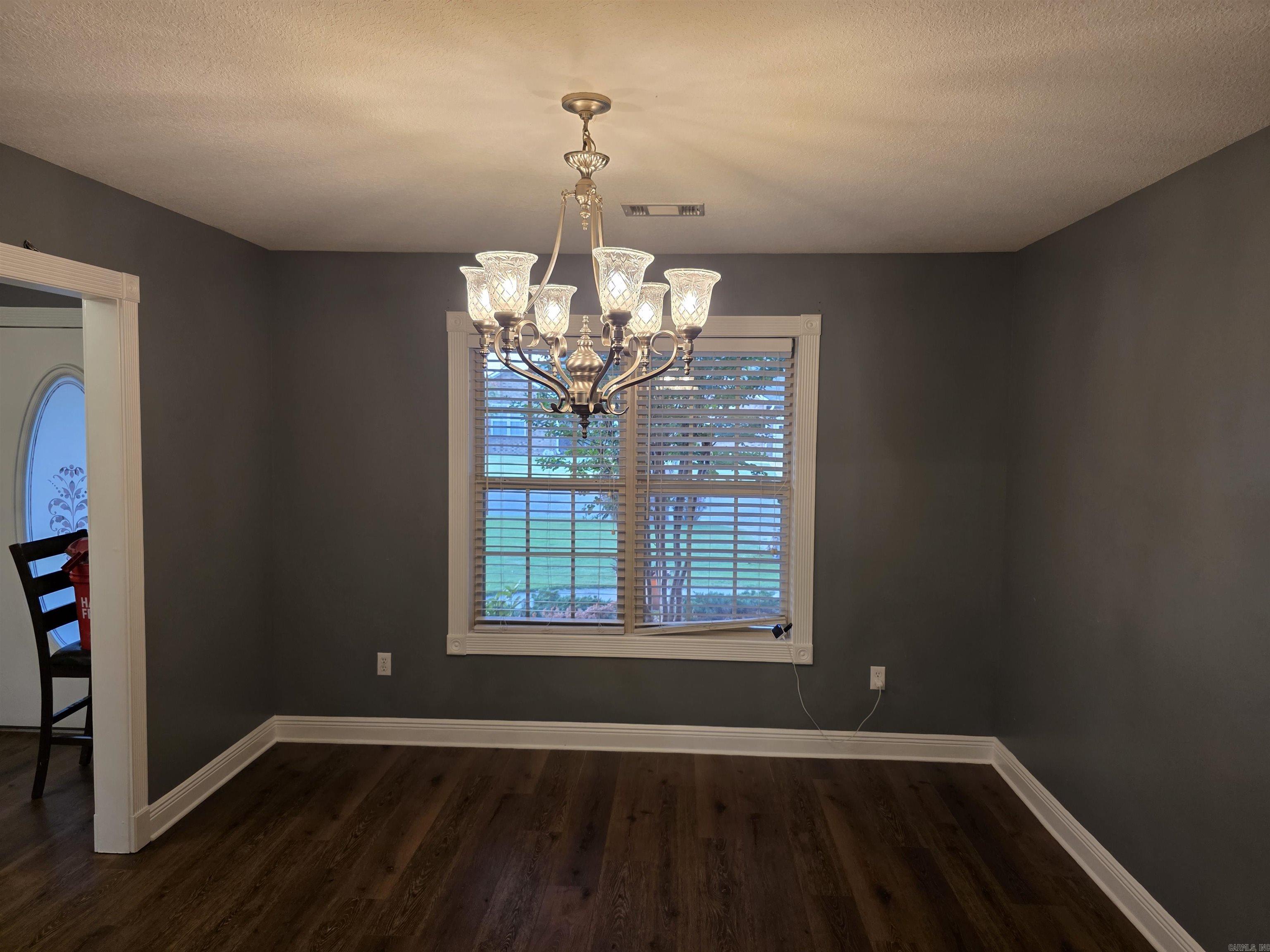 2800 Cambridge  Paragould, AR