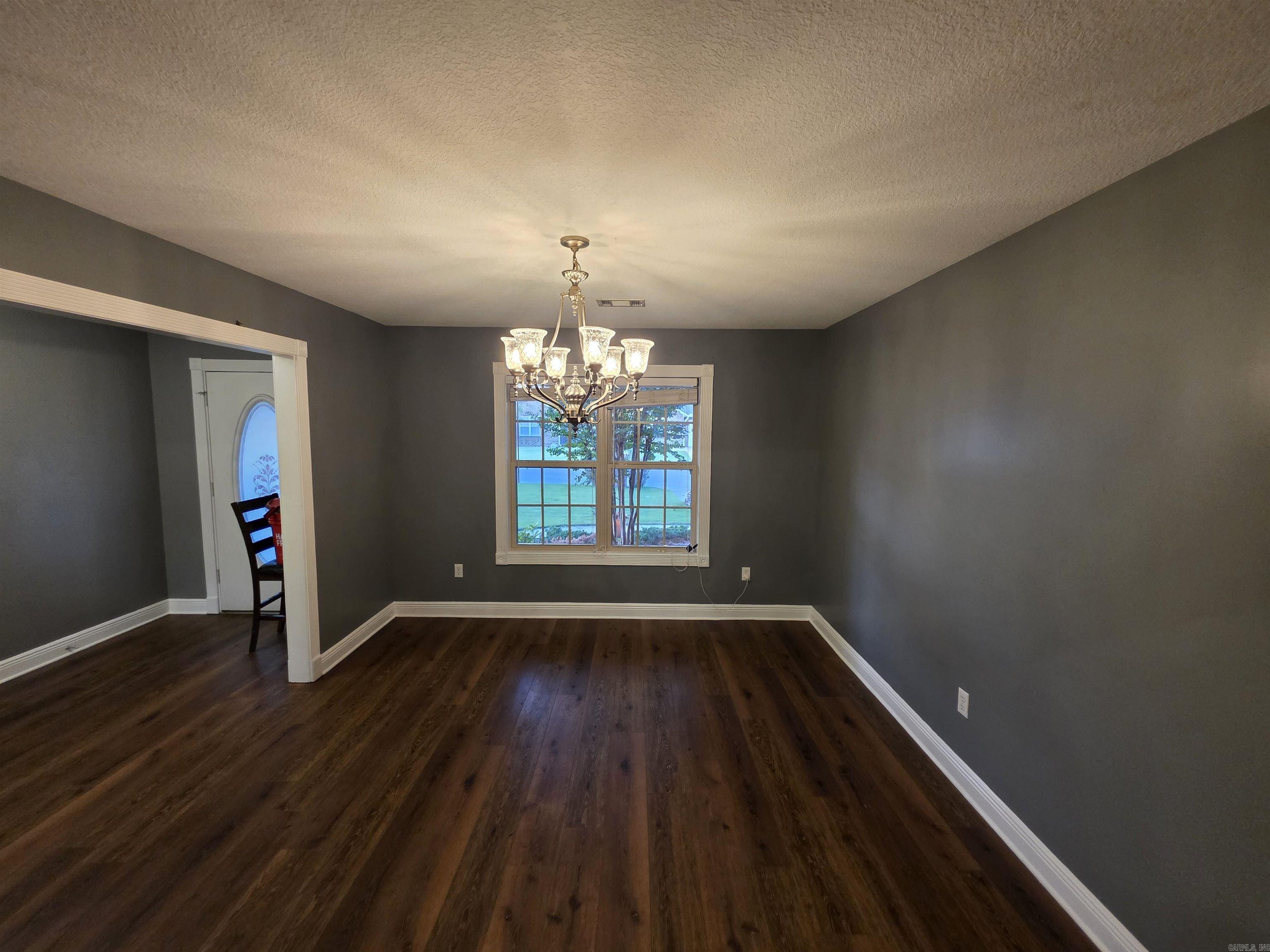 2800 Cambridge  Paragould, AR