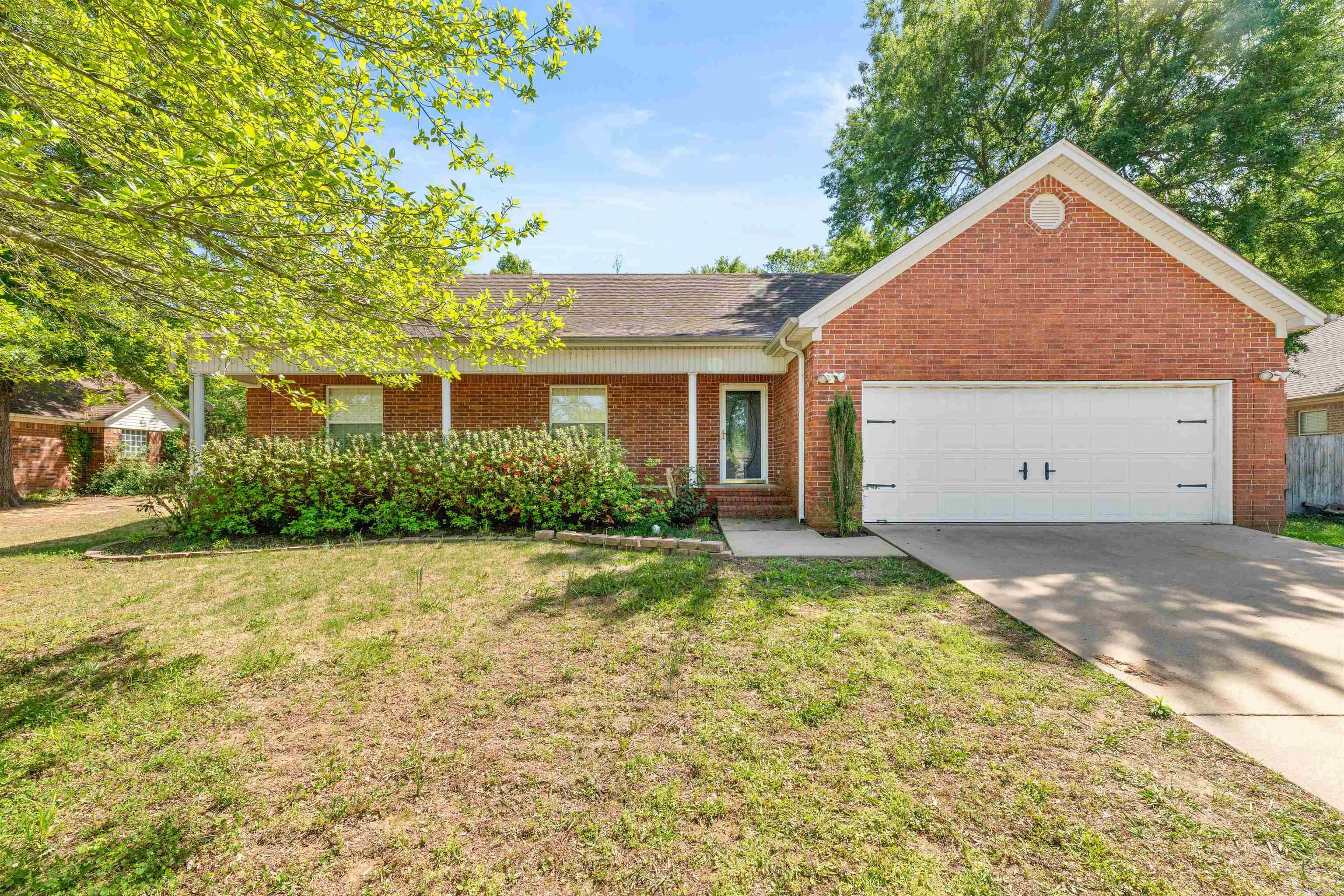45 Magness Creek  Cabot, AR